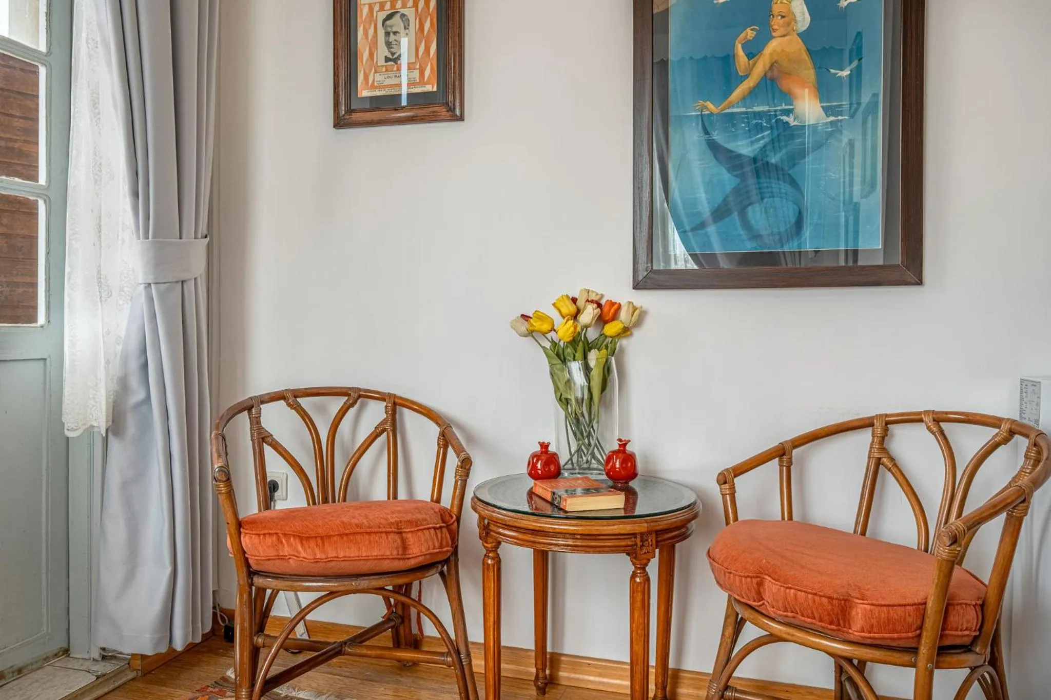 Seating area in Villa Tulipan