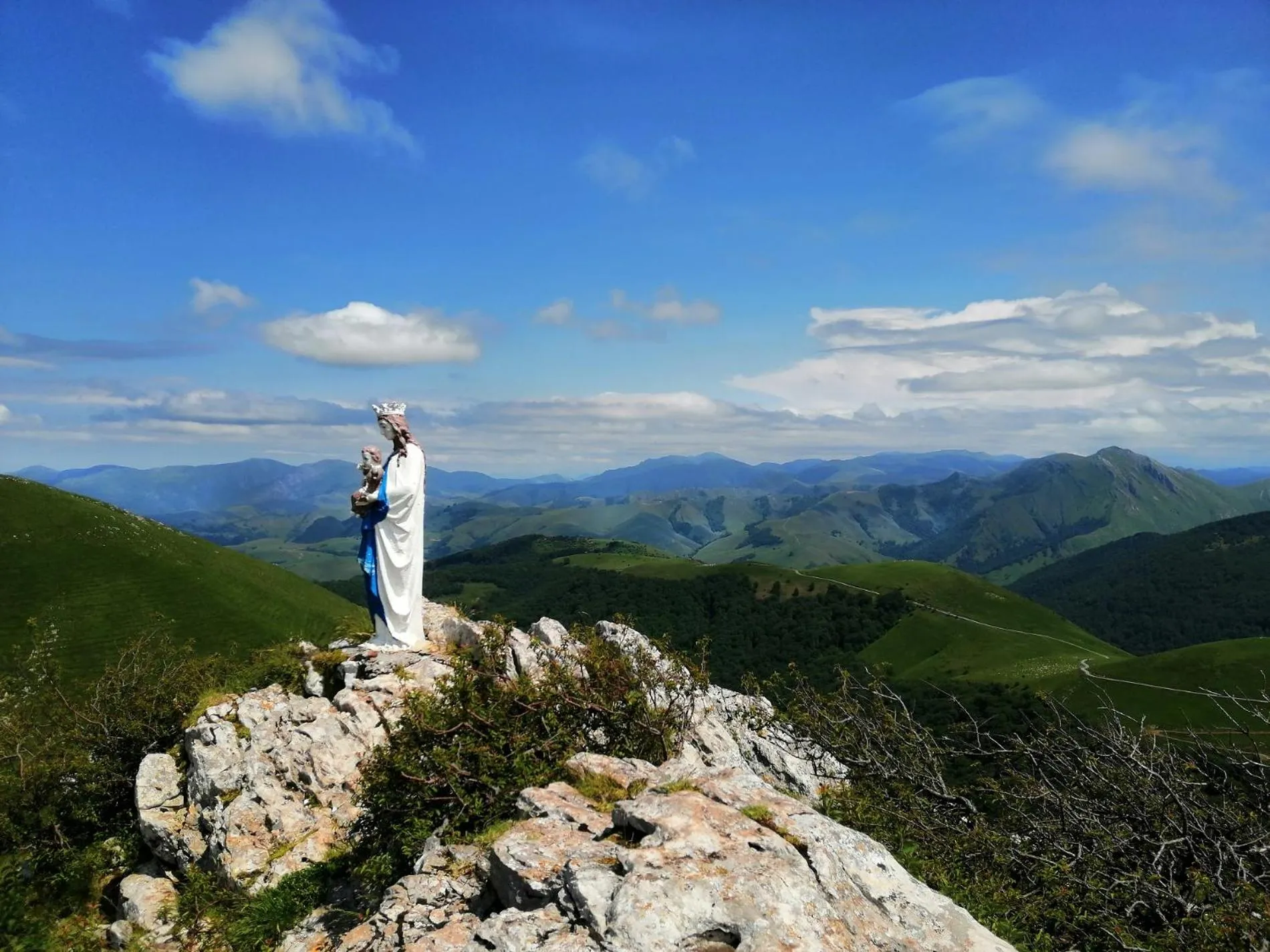 Hiking in Logis Hotel Xoko-Goxoa