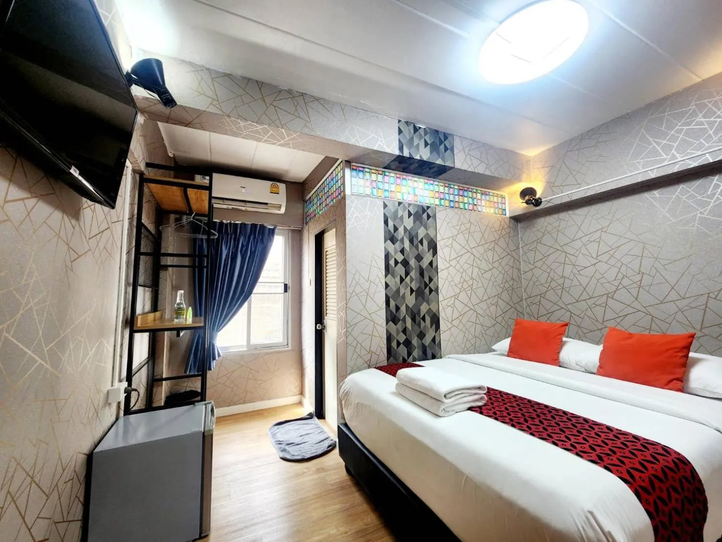 Bed in Khaosan Art Hotel
