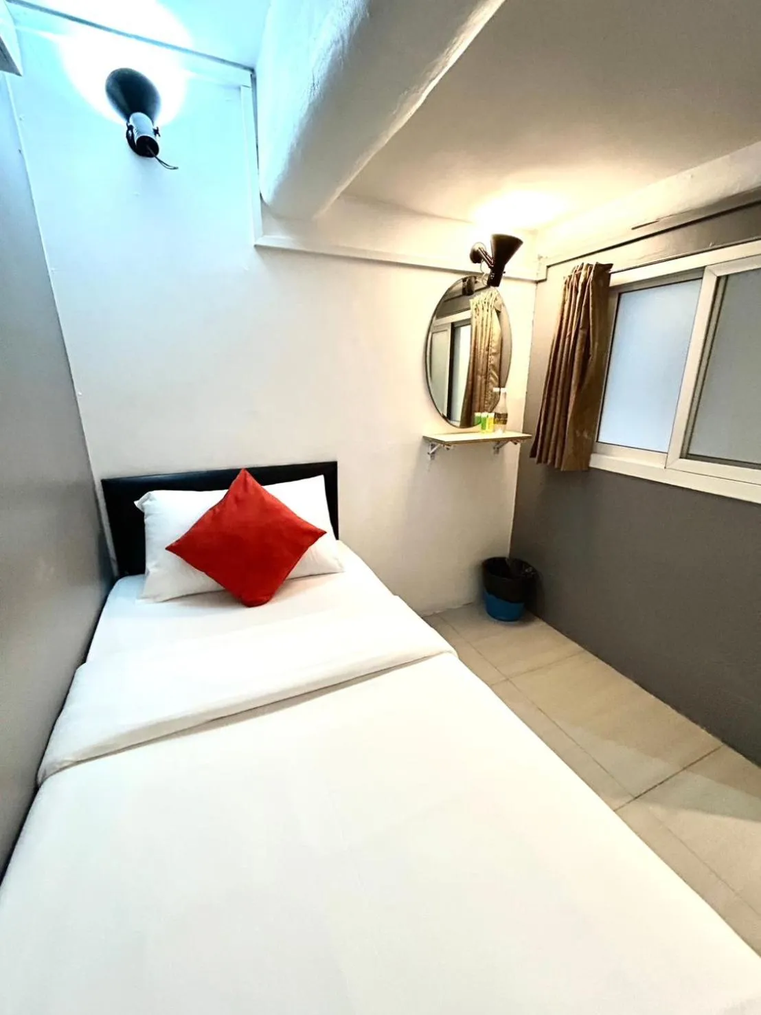 Bedroom, Bed in Khaosan Art Hotel