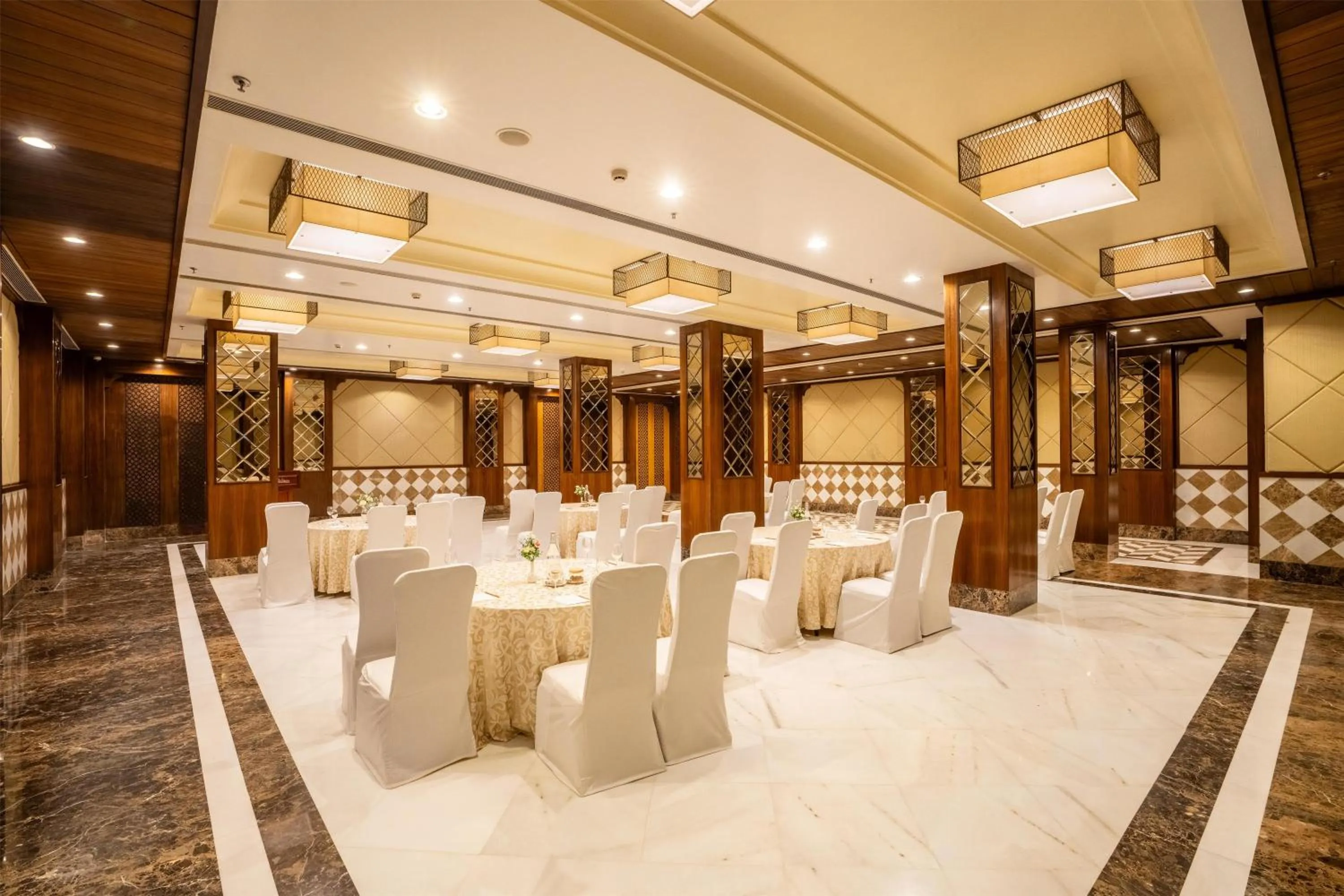 Banquet/Function facilities in Radisson Jodhpur