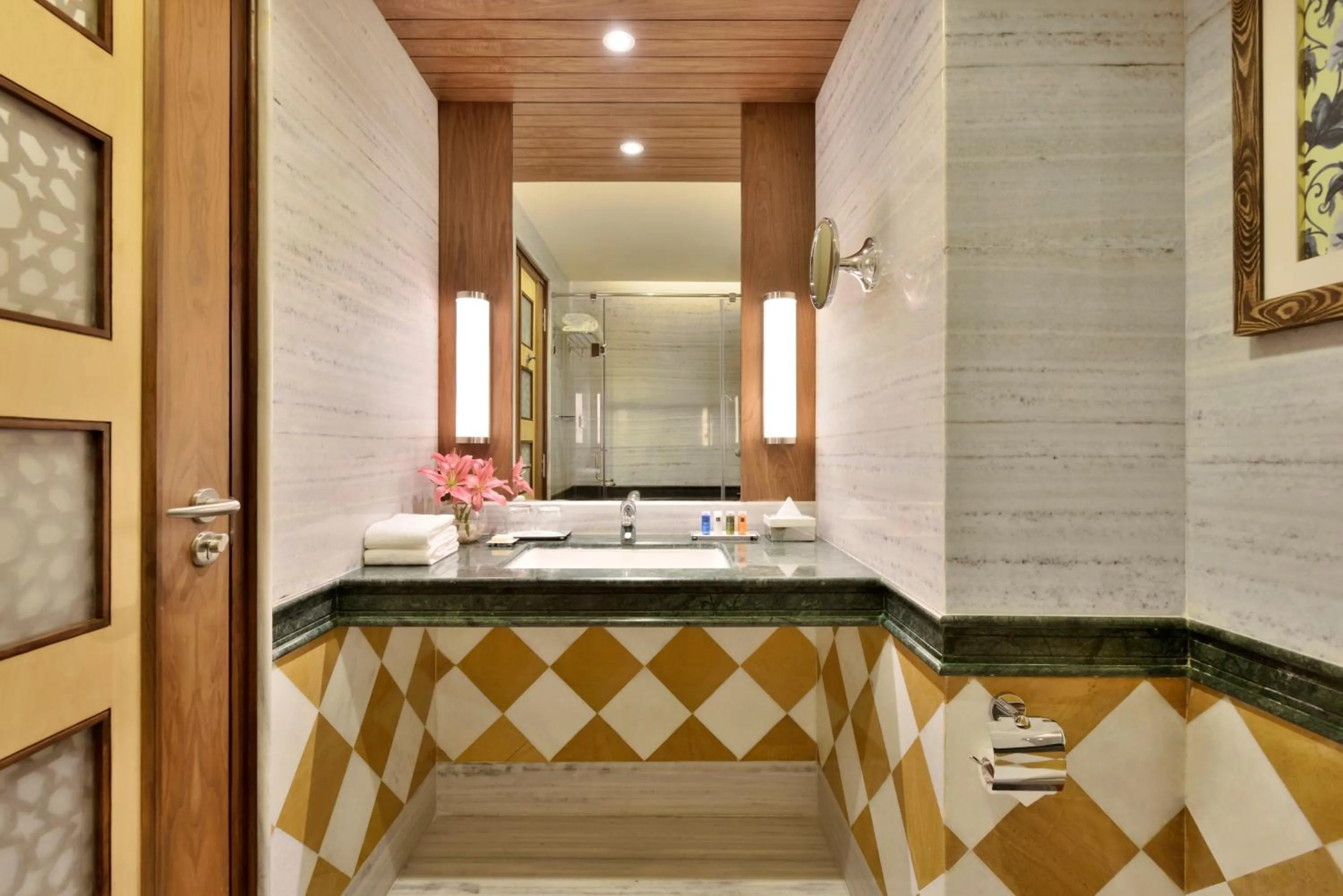 Bathroom in Radisson Jodhpur