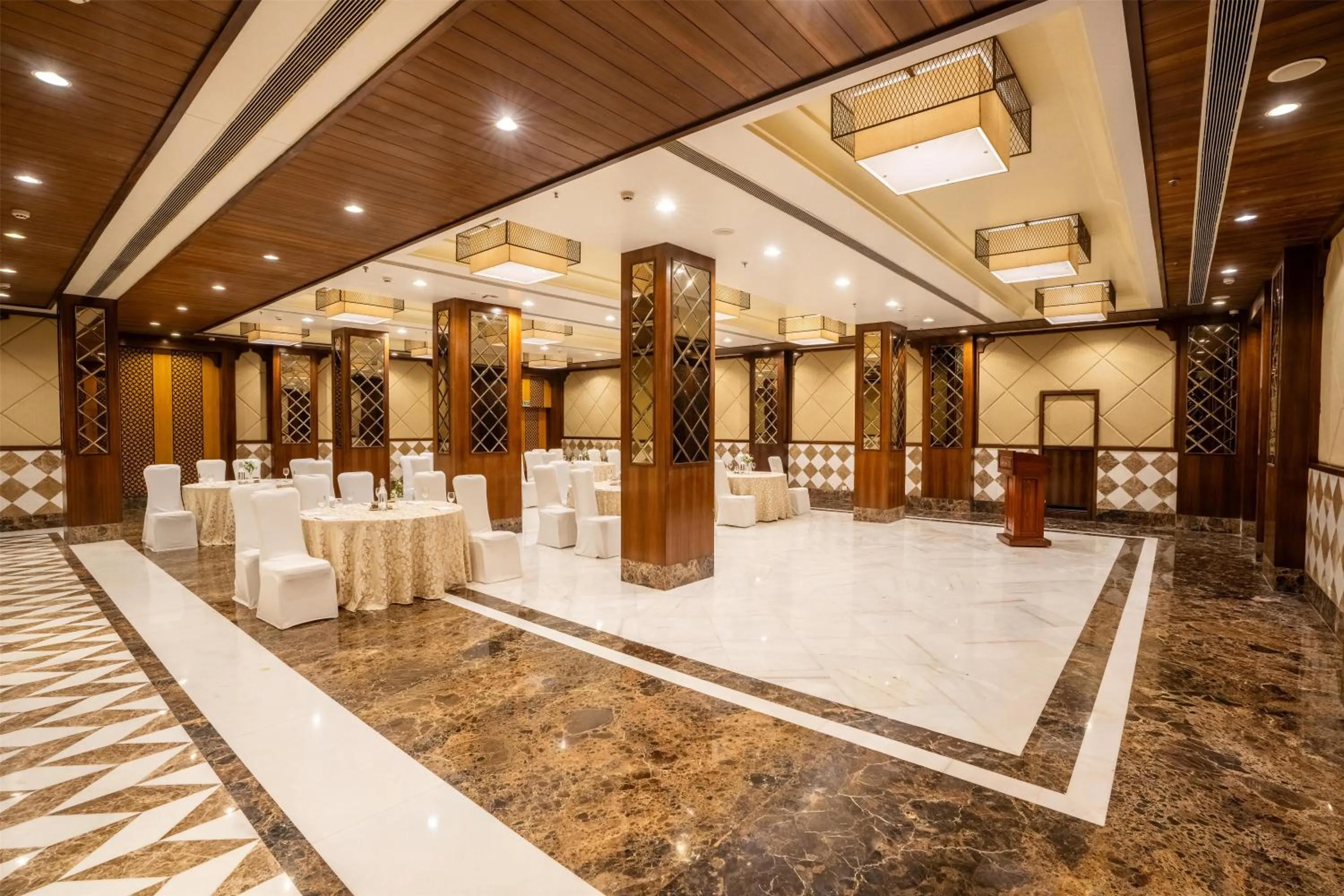 Banquet/Function facilities in Radisson Jodhpur