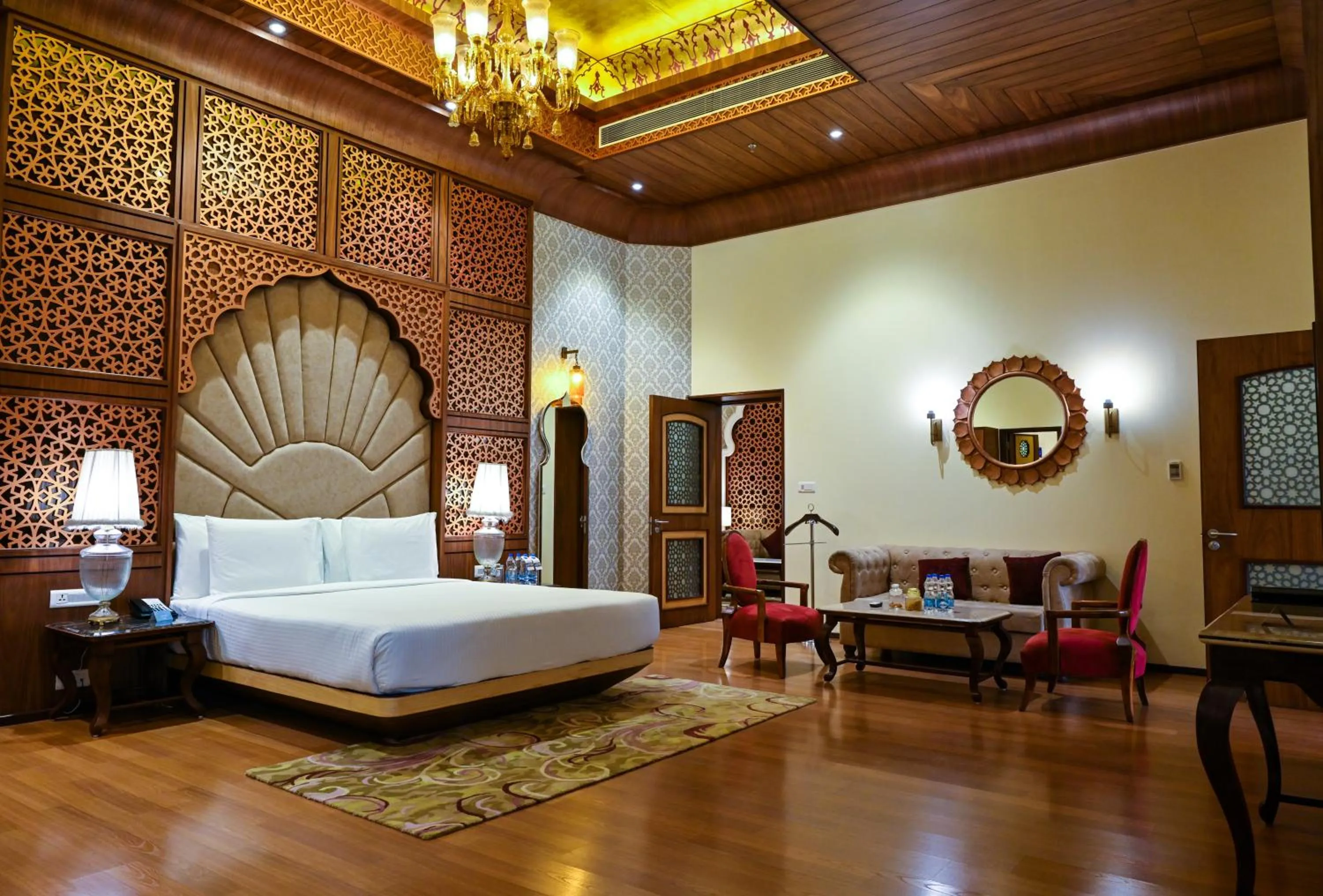 Bed in Radisson Jodhpur