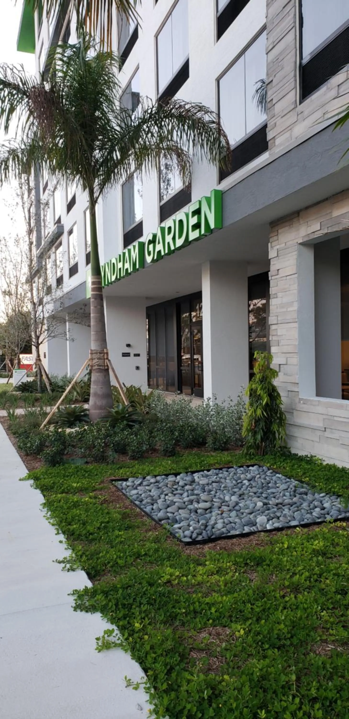 Facade/entrance in Wyndham Garden Ft Lauderdale Airport & Cruise Port