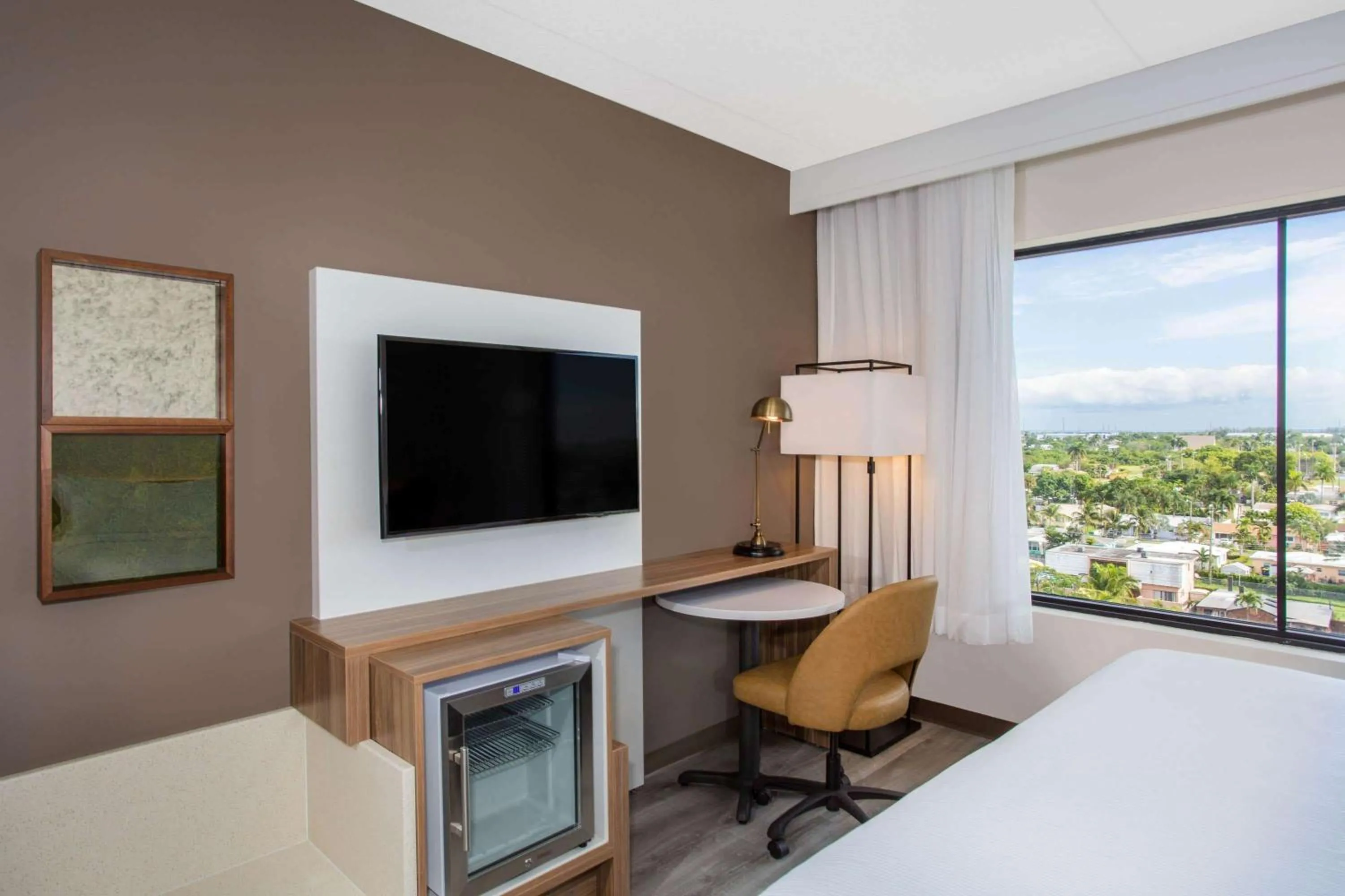 Photo of the whole room, Bed in Wyndham Garden Ft Lauderdale Airport & Cruise Port