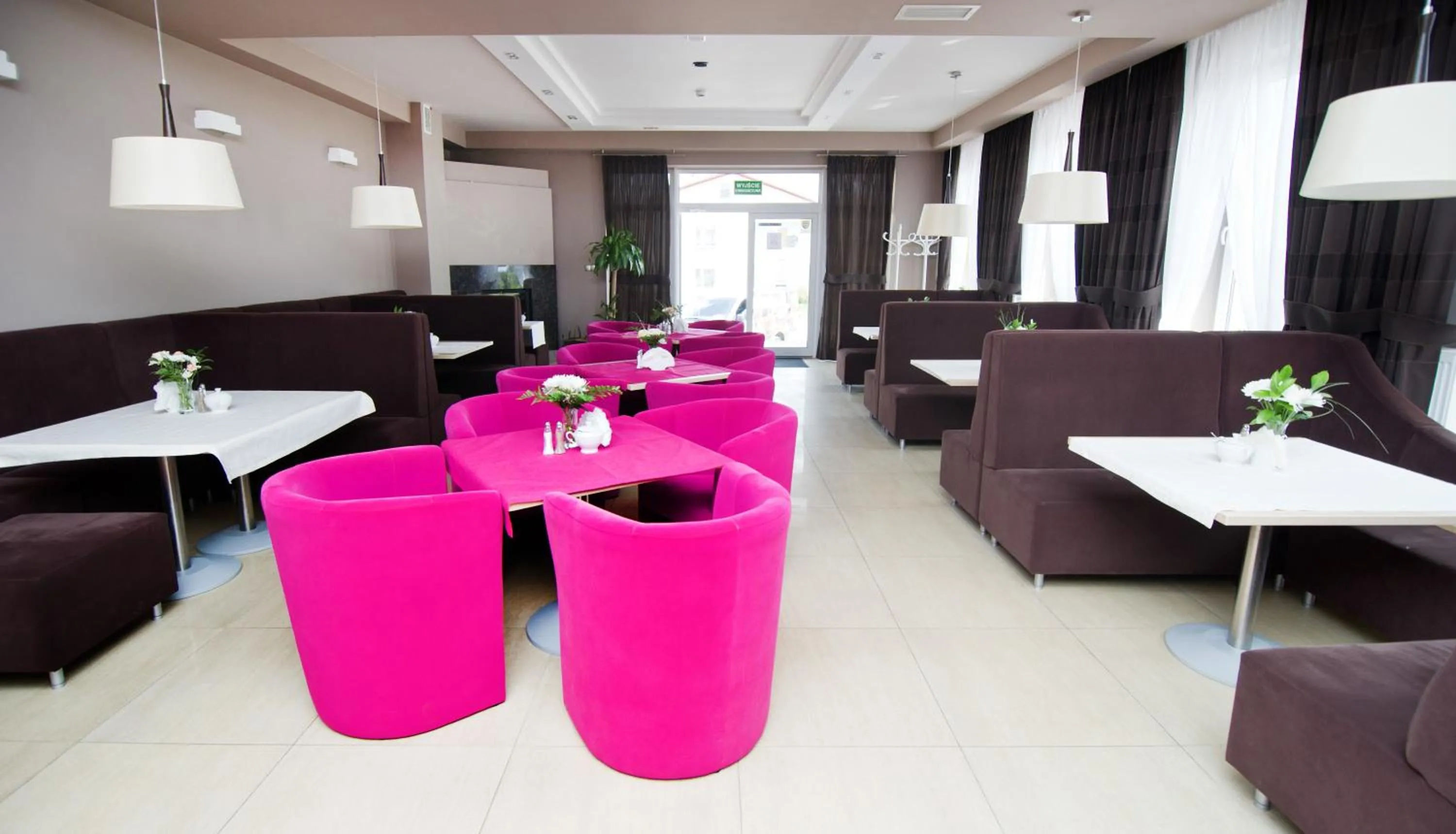 Restaurant/places to eat in Hotel Hibiskus