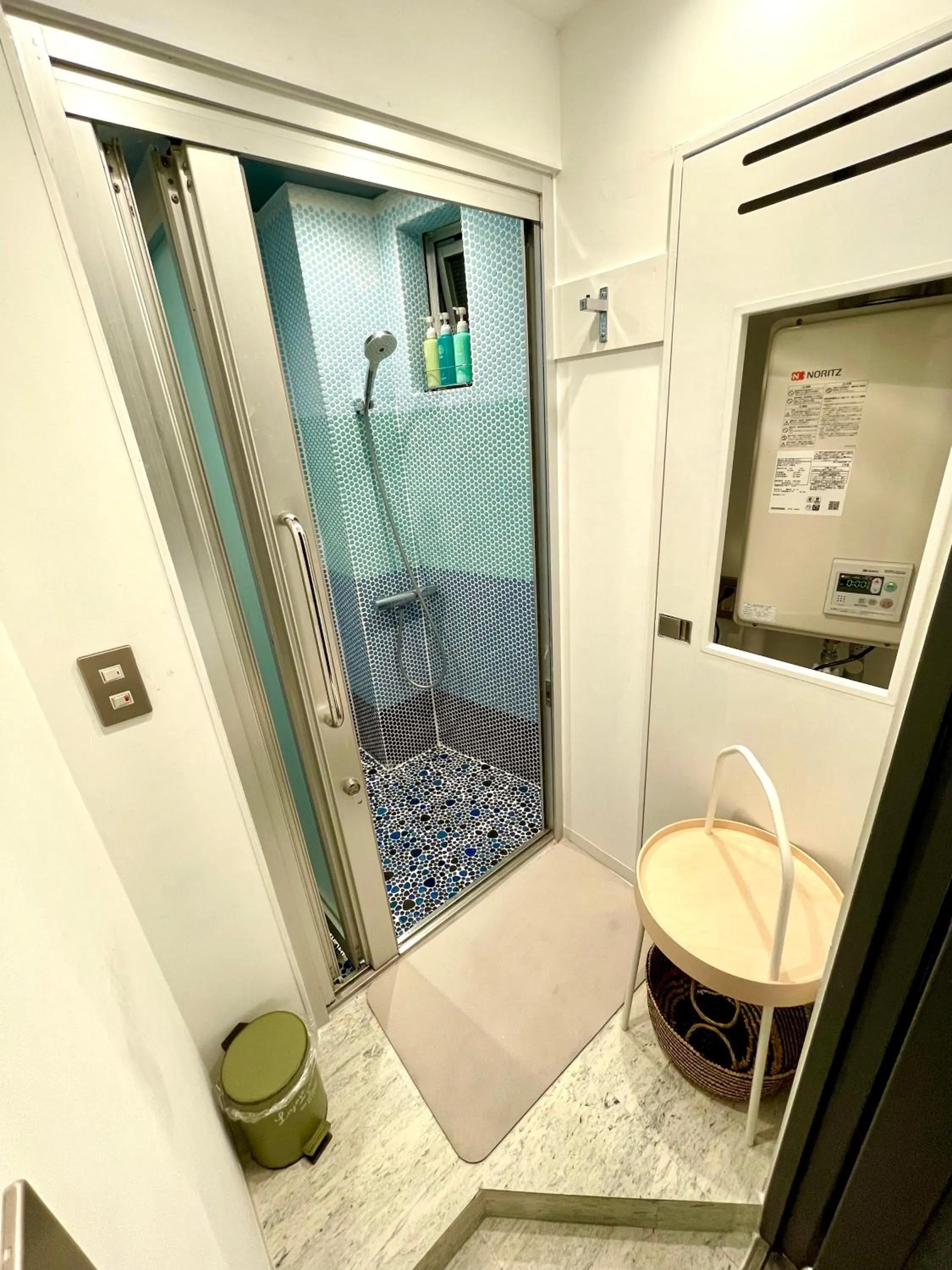 Shower in Andon Ryokan