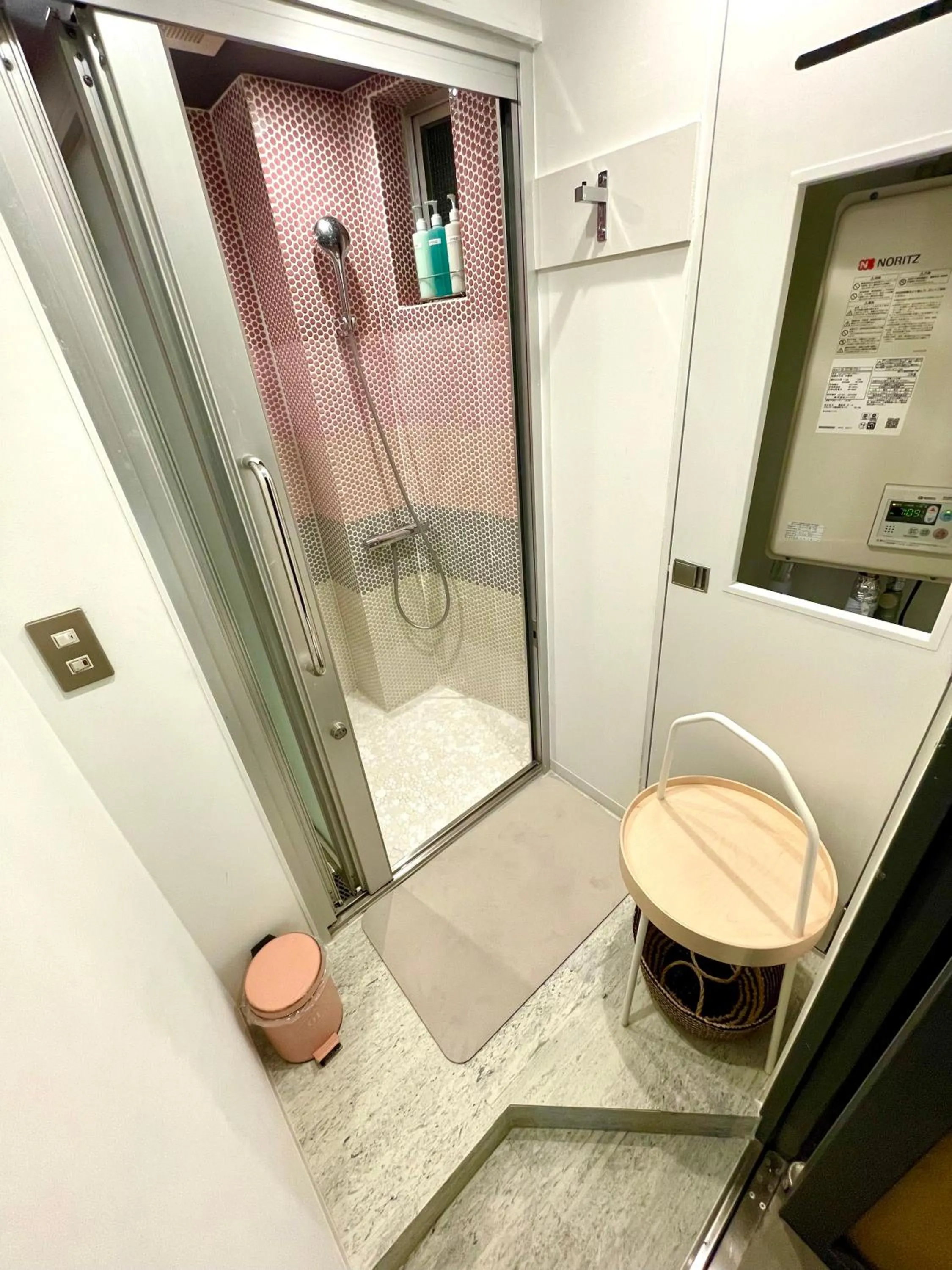 Shower in Andon Ryokan