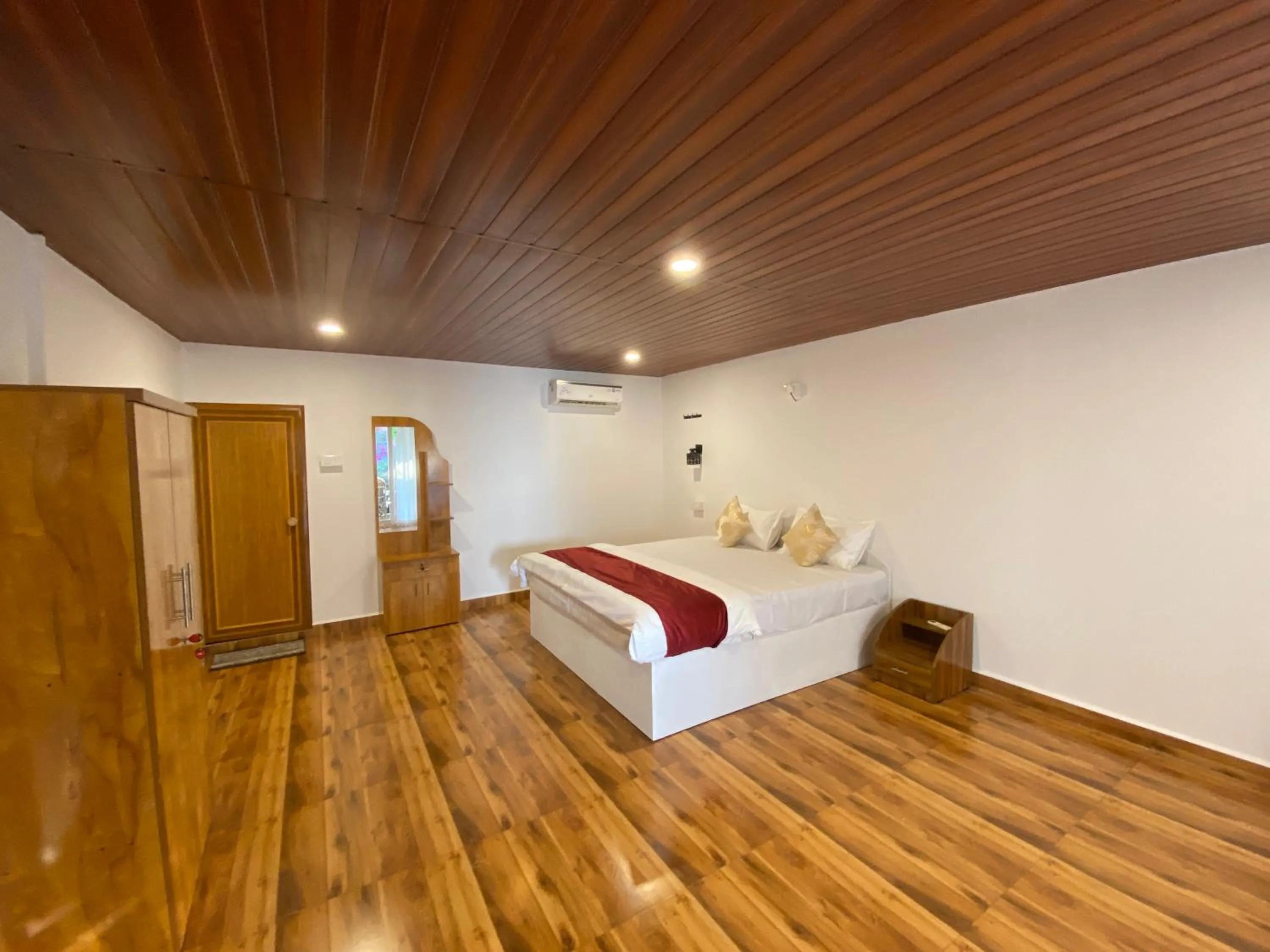 Hilltop Seaview Palolem Goa