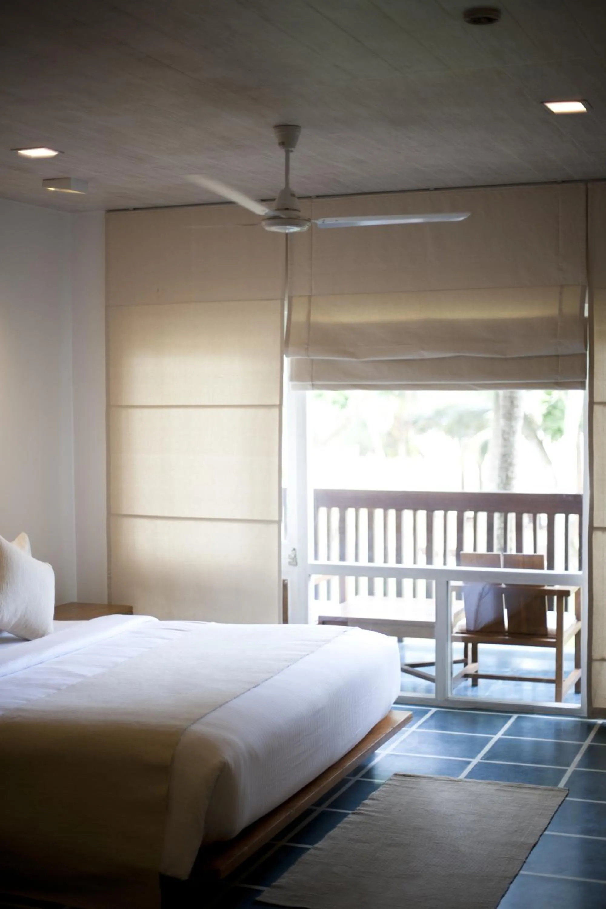 Bedroom, Bed in Jetwing Blue