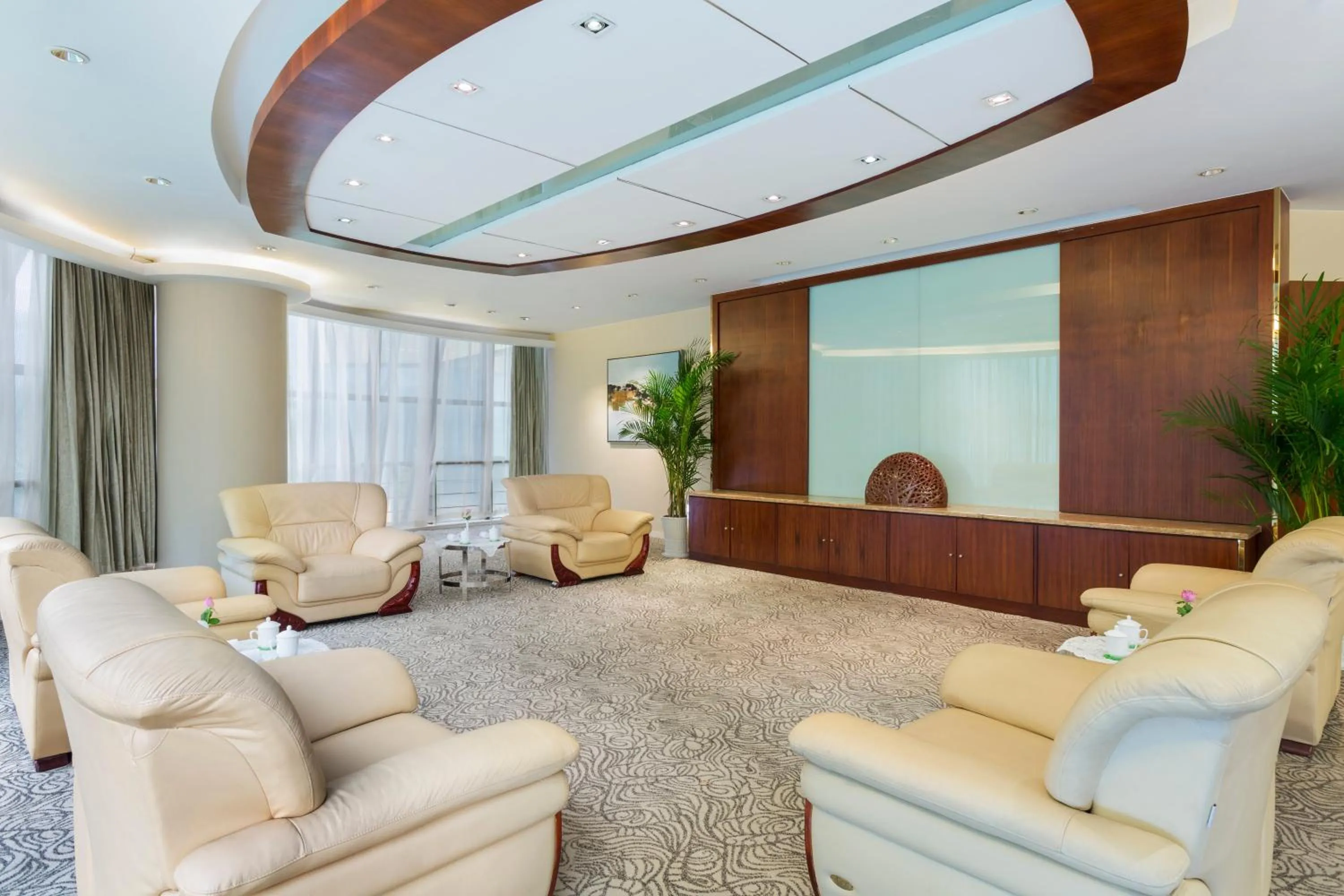 Restaurant/places to eat in Holiday Inn Nanjing Aqua City by IHG