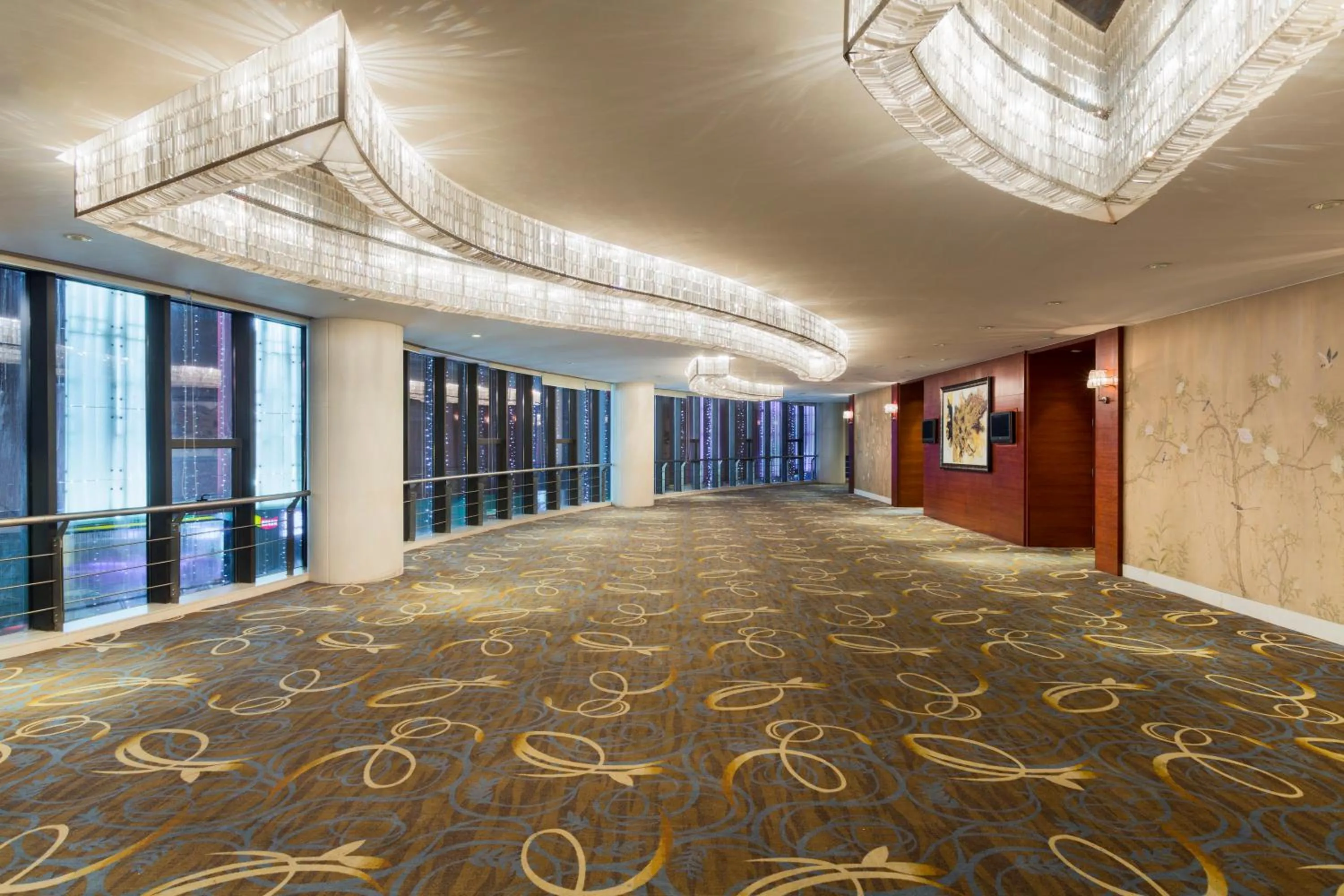 Meeting/conference room in Holiday Inn Nanjing Aqua City by IHG