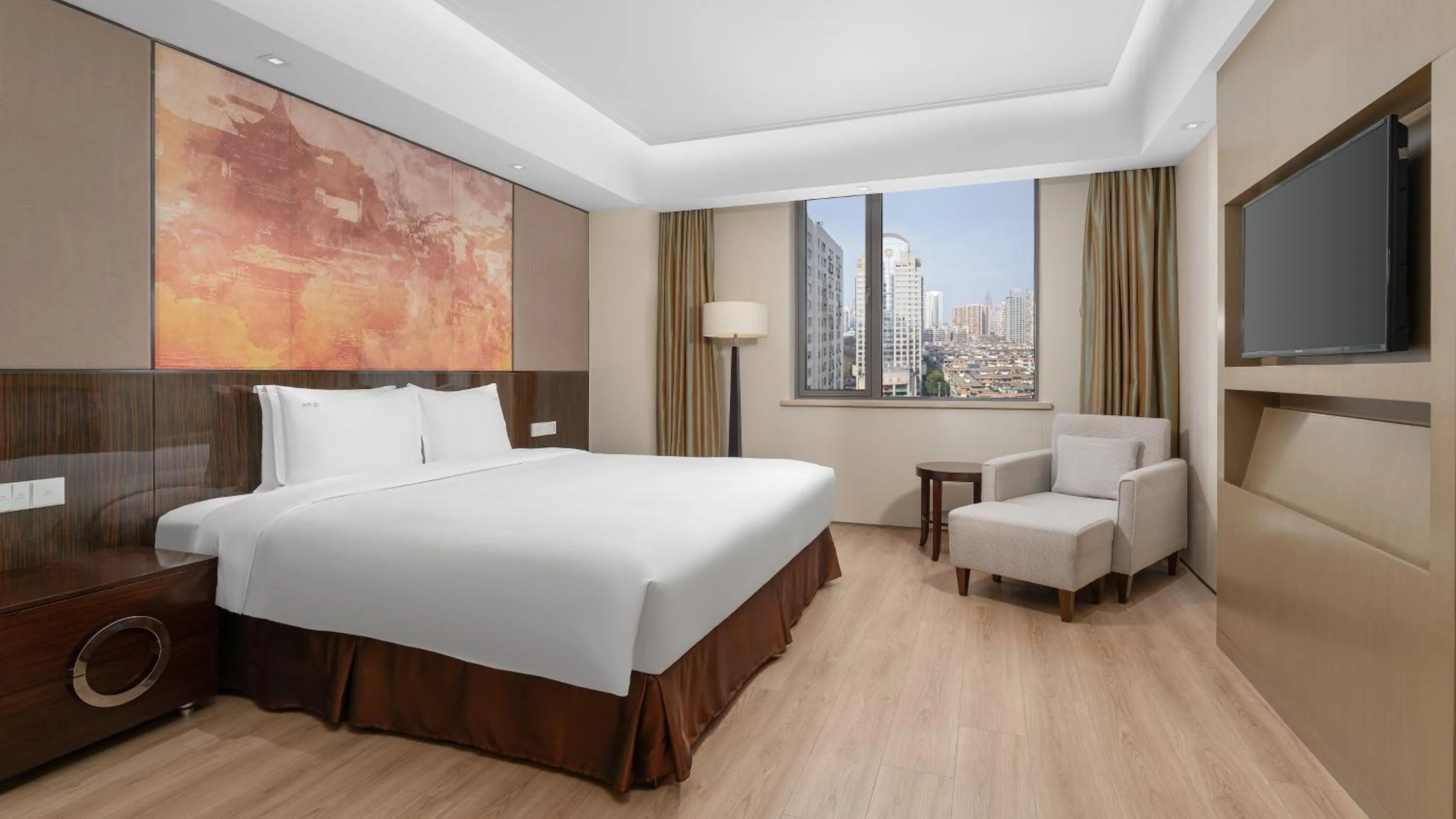Bed in Holiday Inn Nanjing Aqua City by IHG