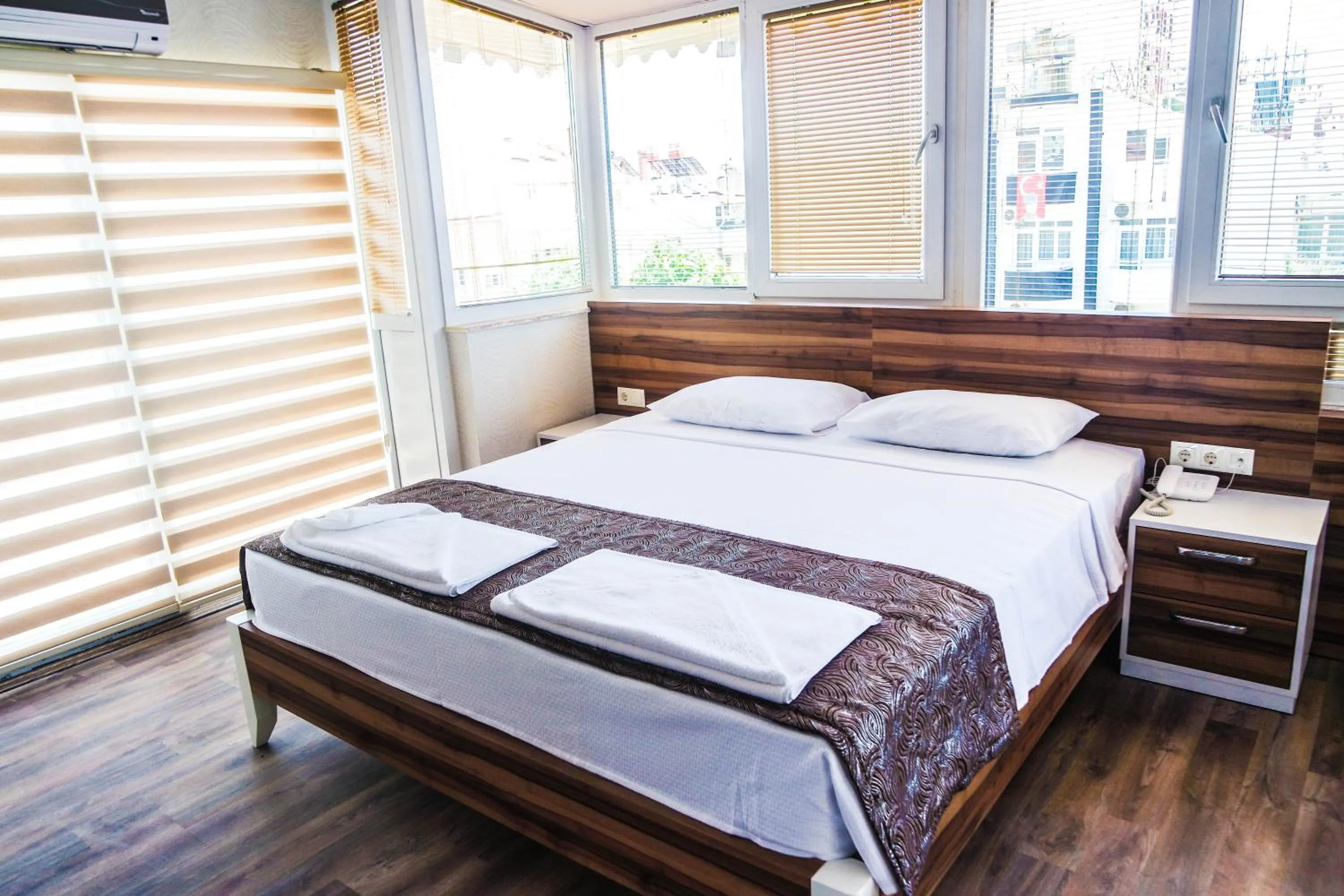 Bed in Ale Boutique Apartments