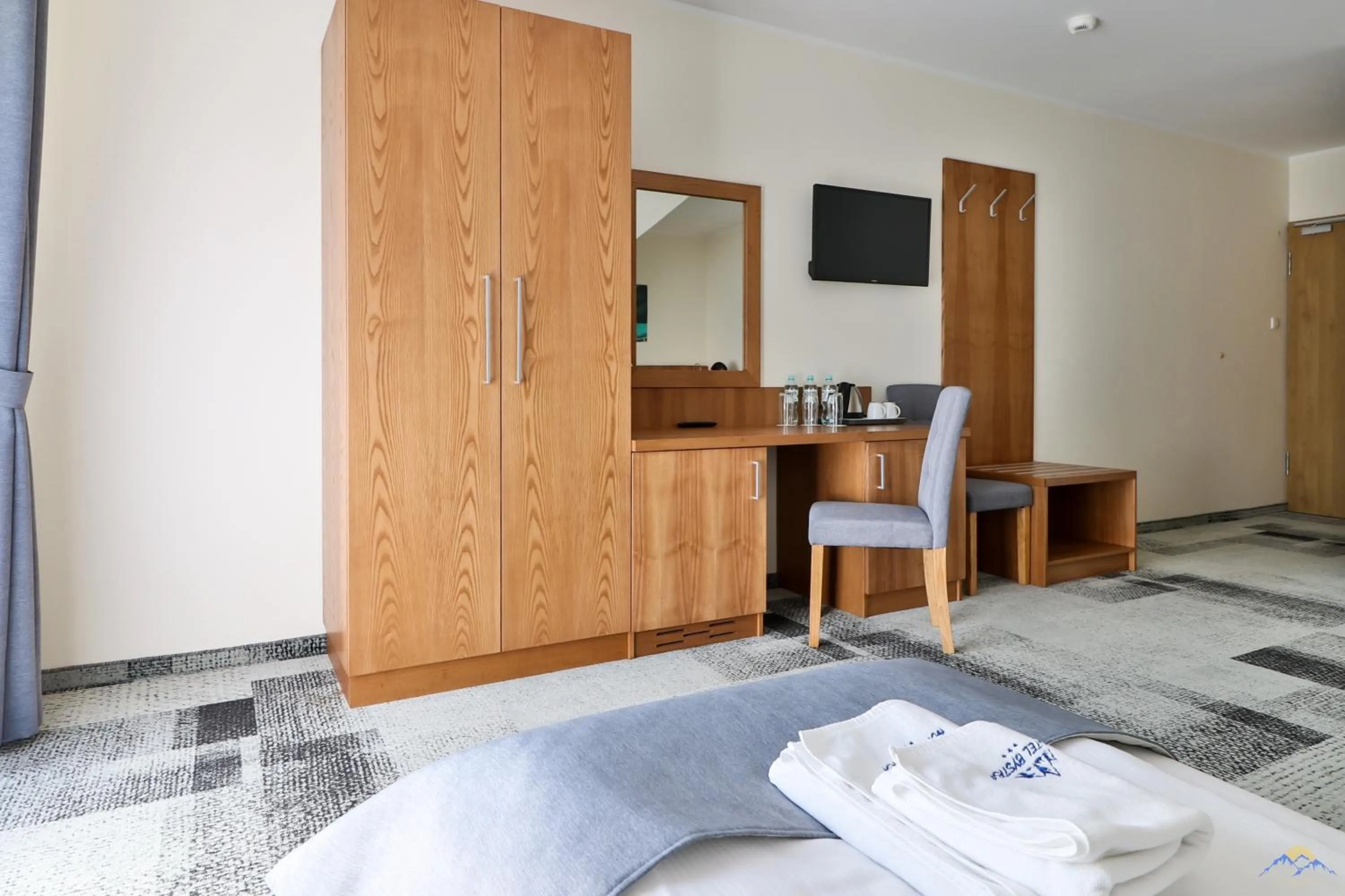 Bedroom, Bed in Hotel Bystra