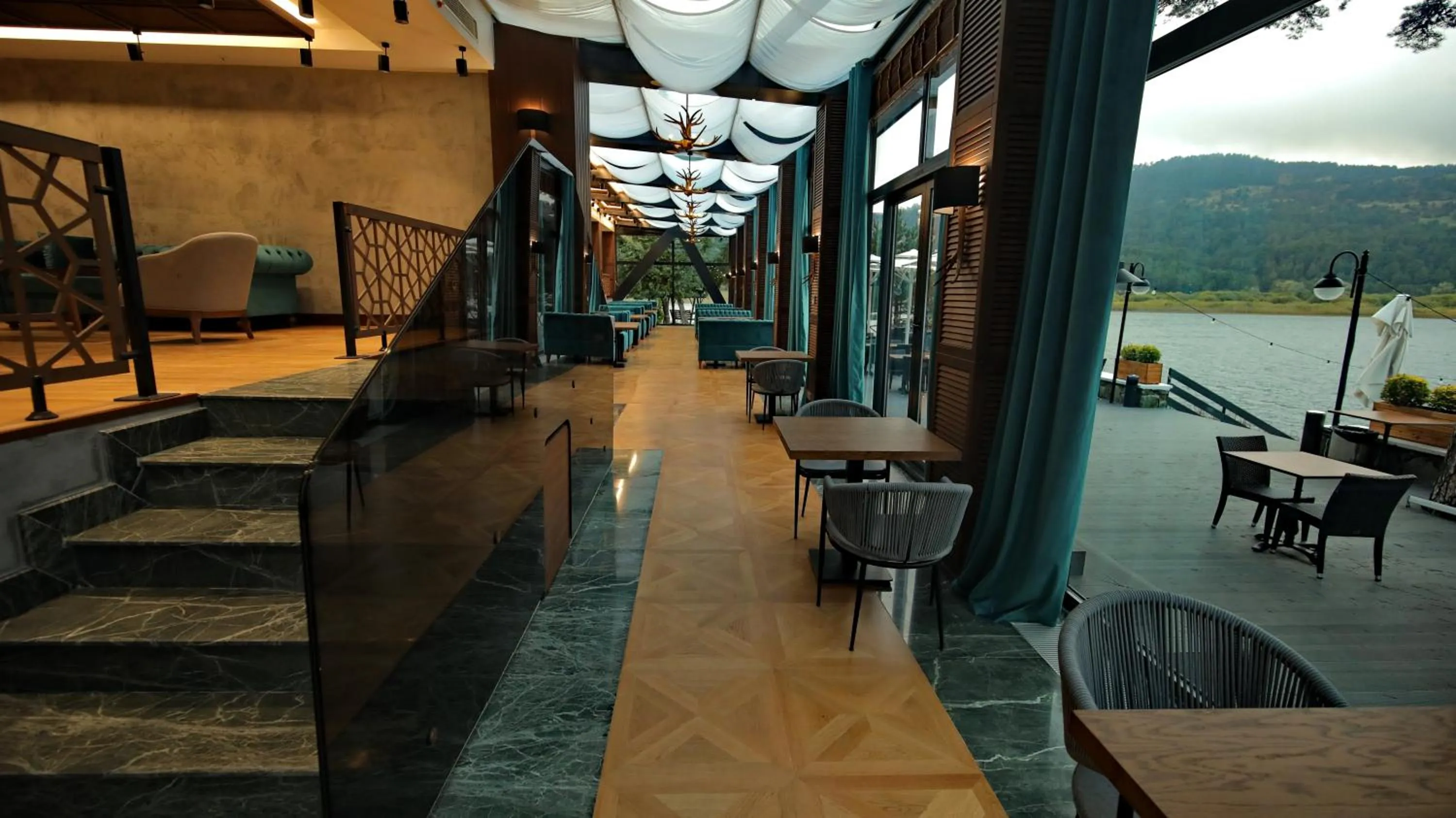 Restaurant/places to eat in Abant Kosk Oteli