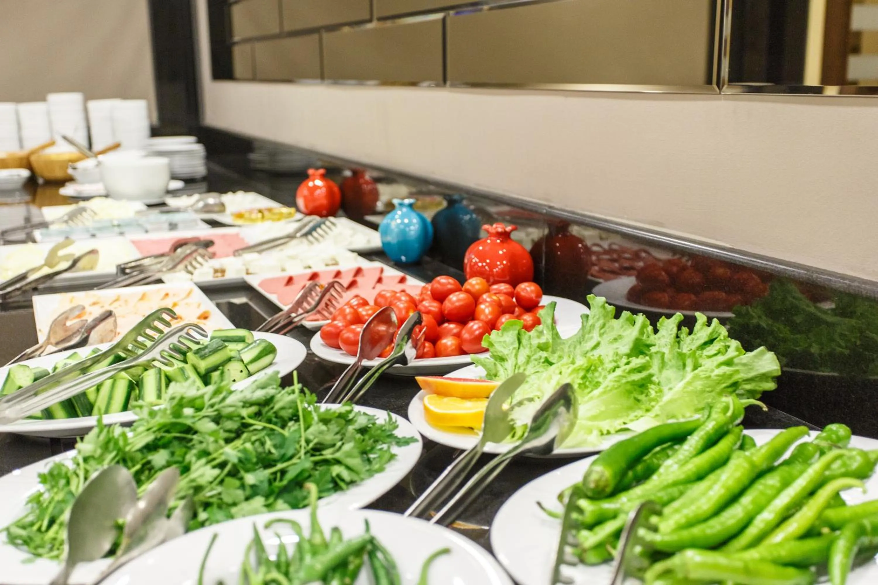 Restaurant/places to eat in Antroyal Hotel