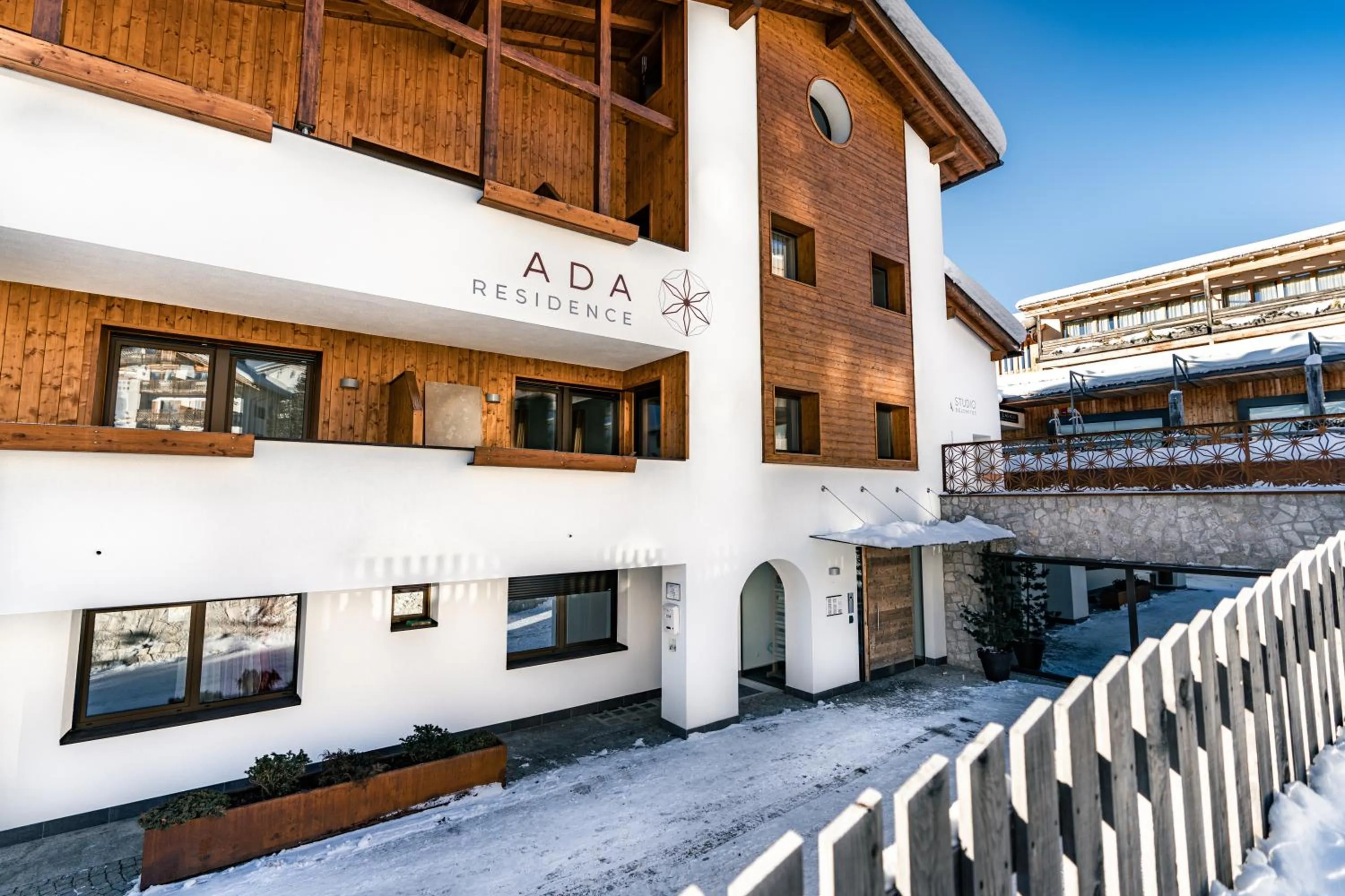 Property building in Appartamenti Residence Ada