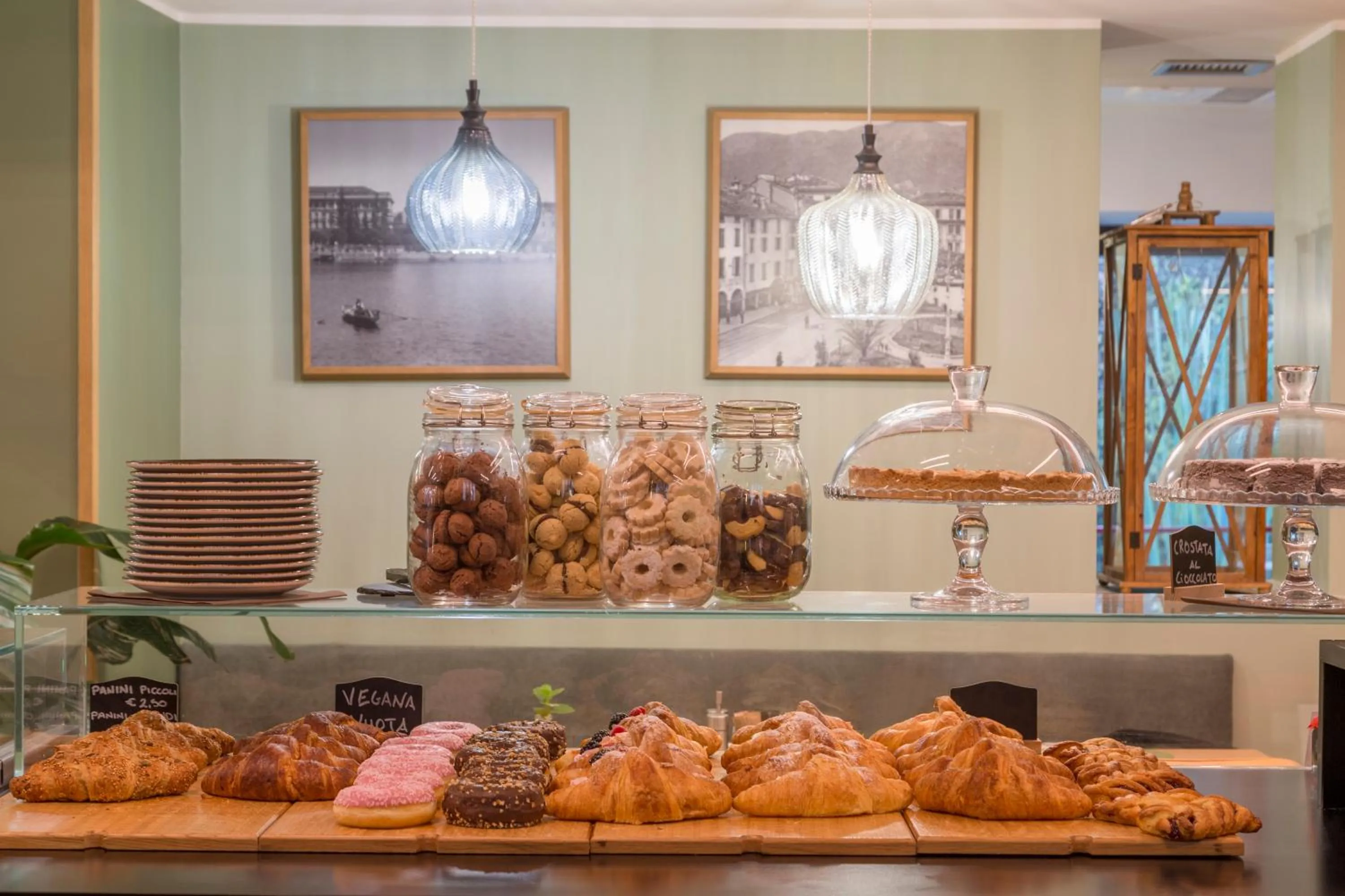 Breakfast in Avenue Boutique Hotel