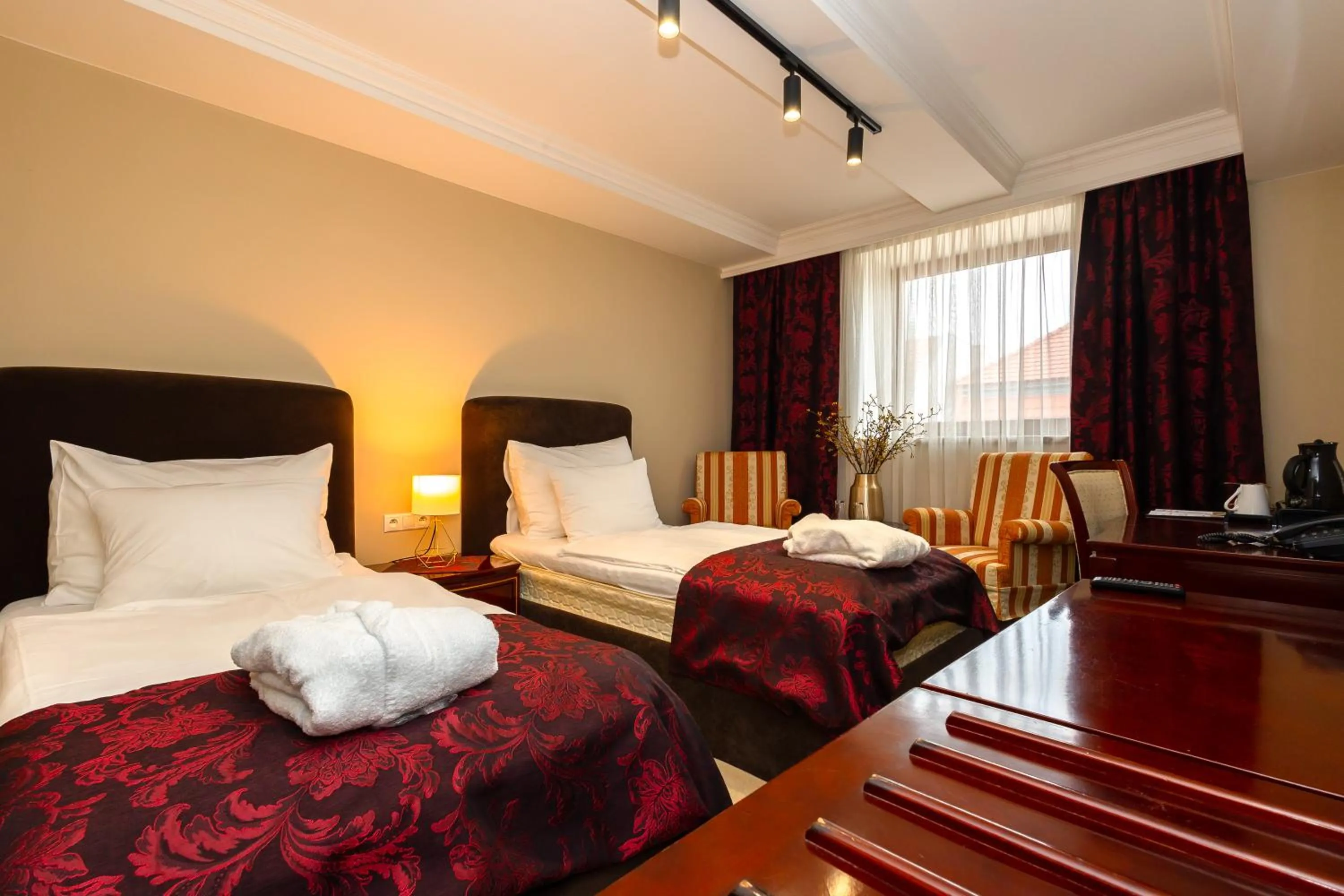 Photo of the whole room, Bed in Grand Hotel Sole