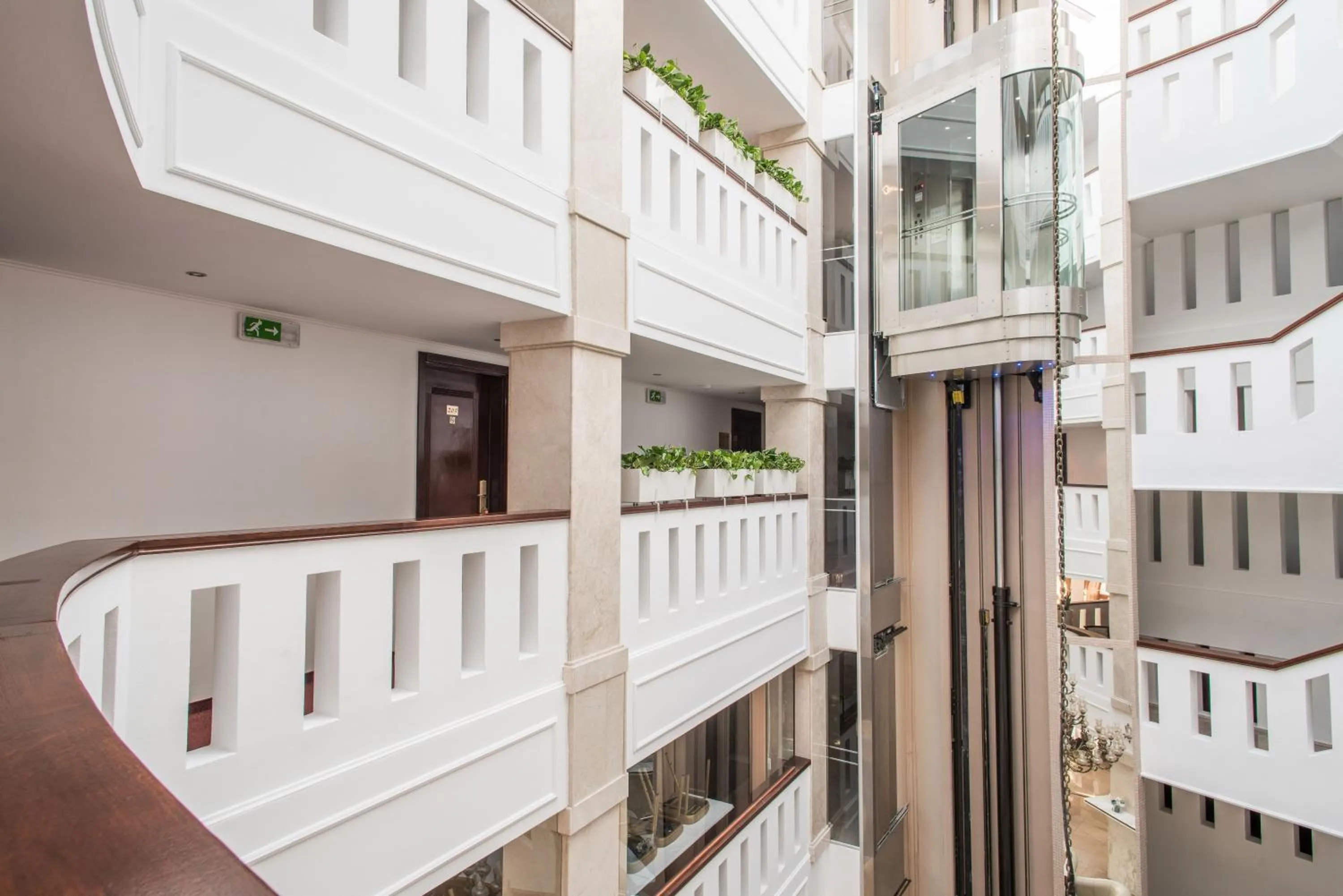 Area and facilities in Grand Hotel Sole