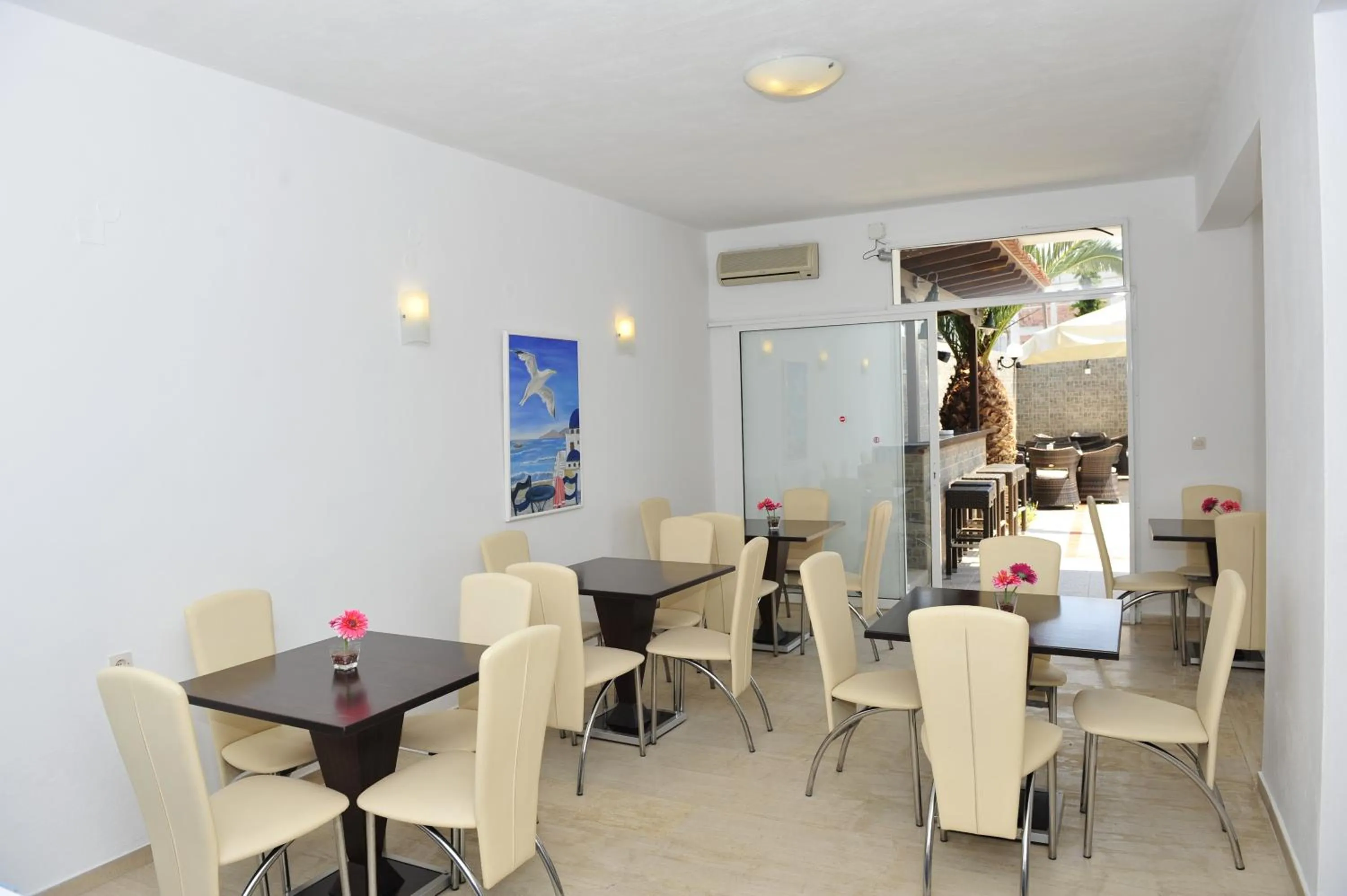 Lounge or bar in Ifigenia Hotel