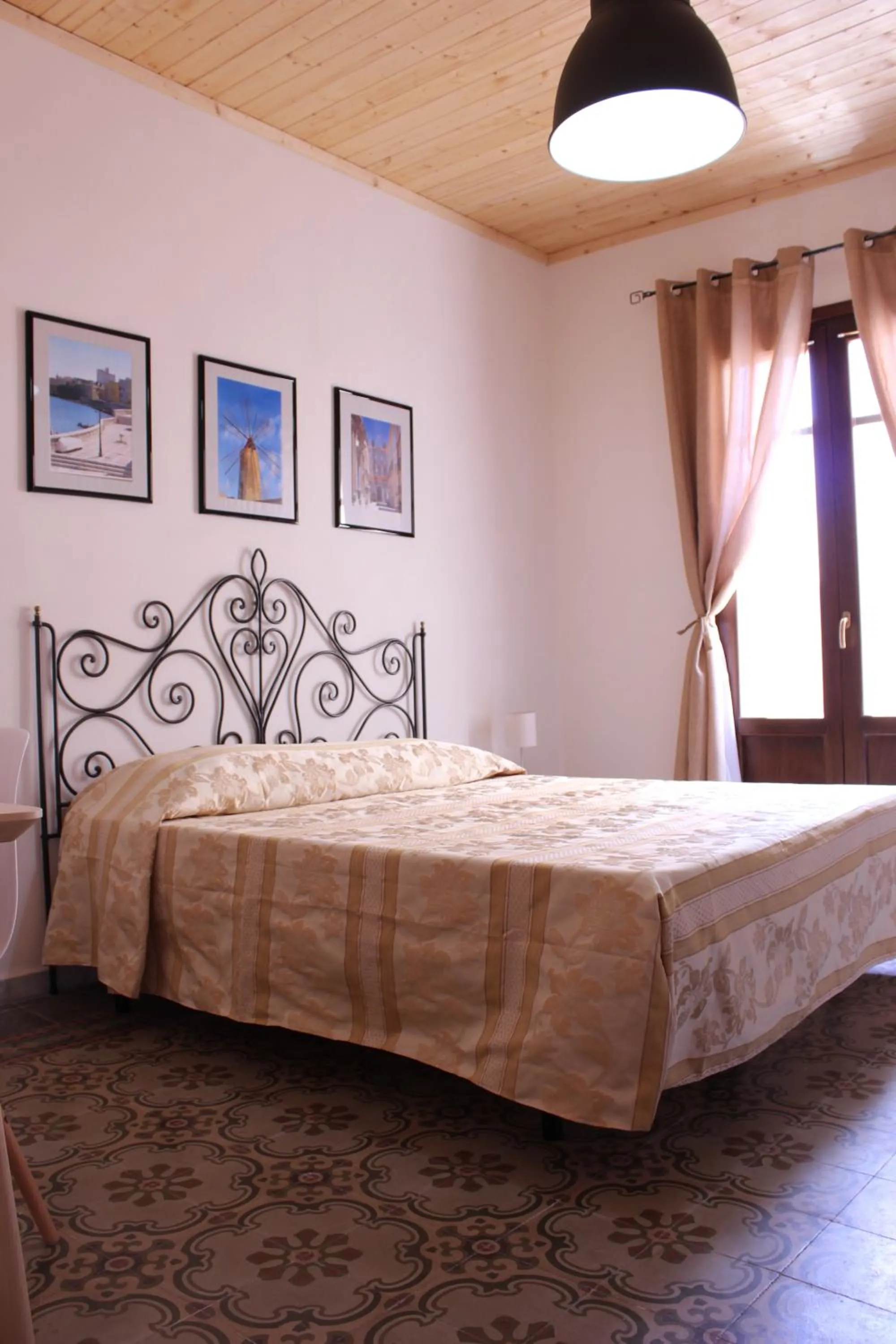 Bedroom, Bed in Apartment Trapani's heart