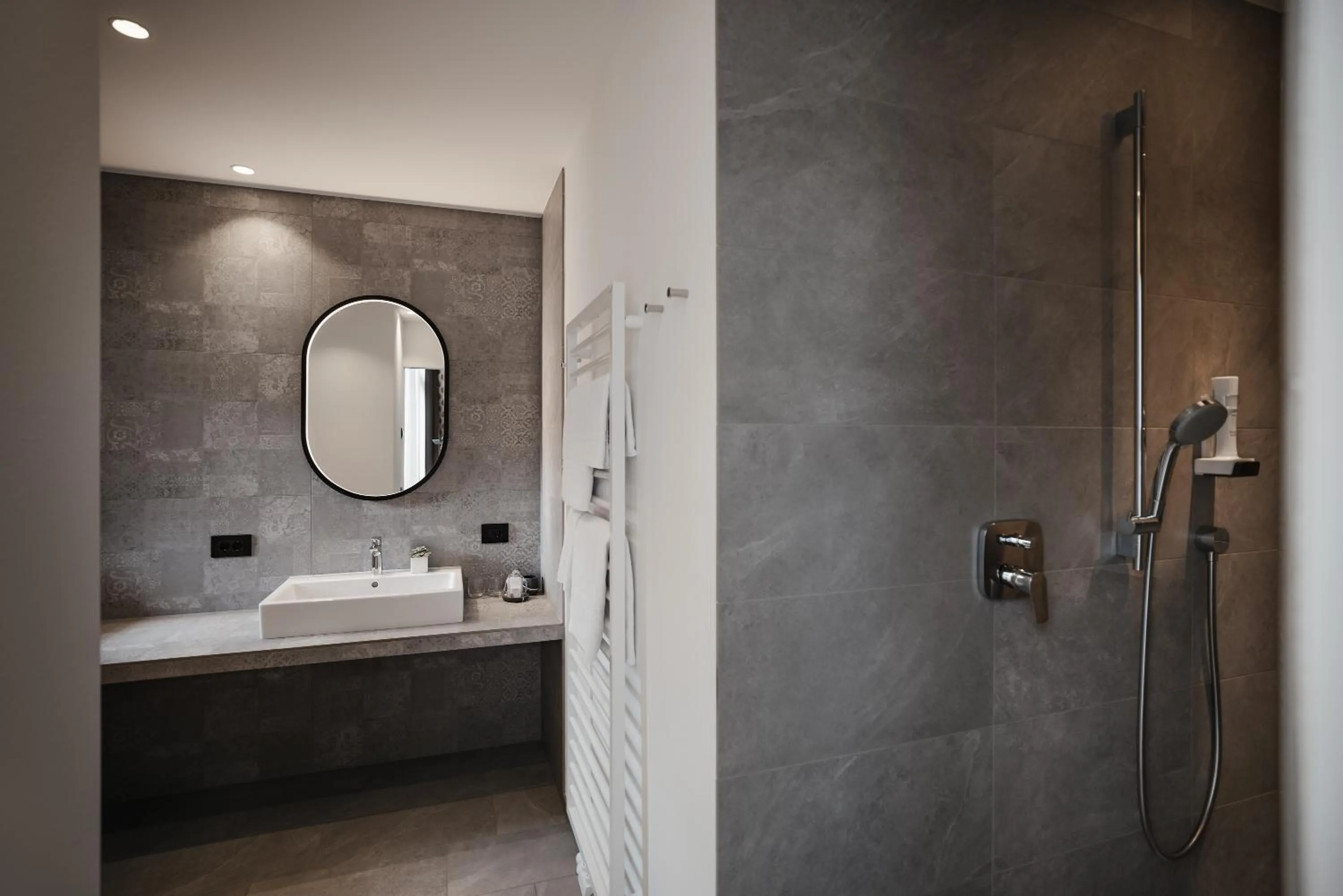 Bathroom in Hotel Pradat