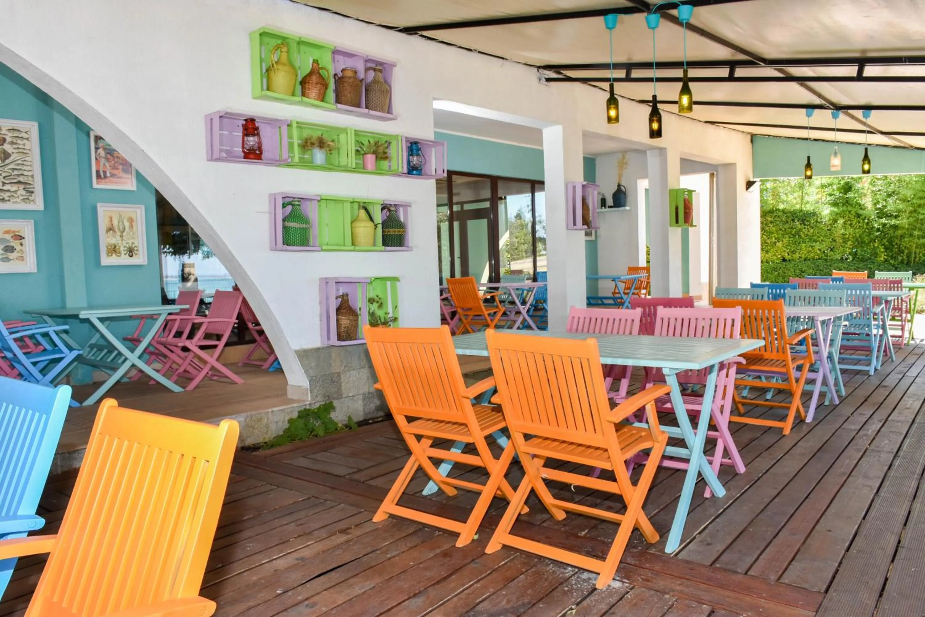 Restaurant/places to eat in Marina Cape Vacation Complex