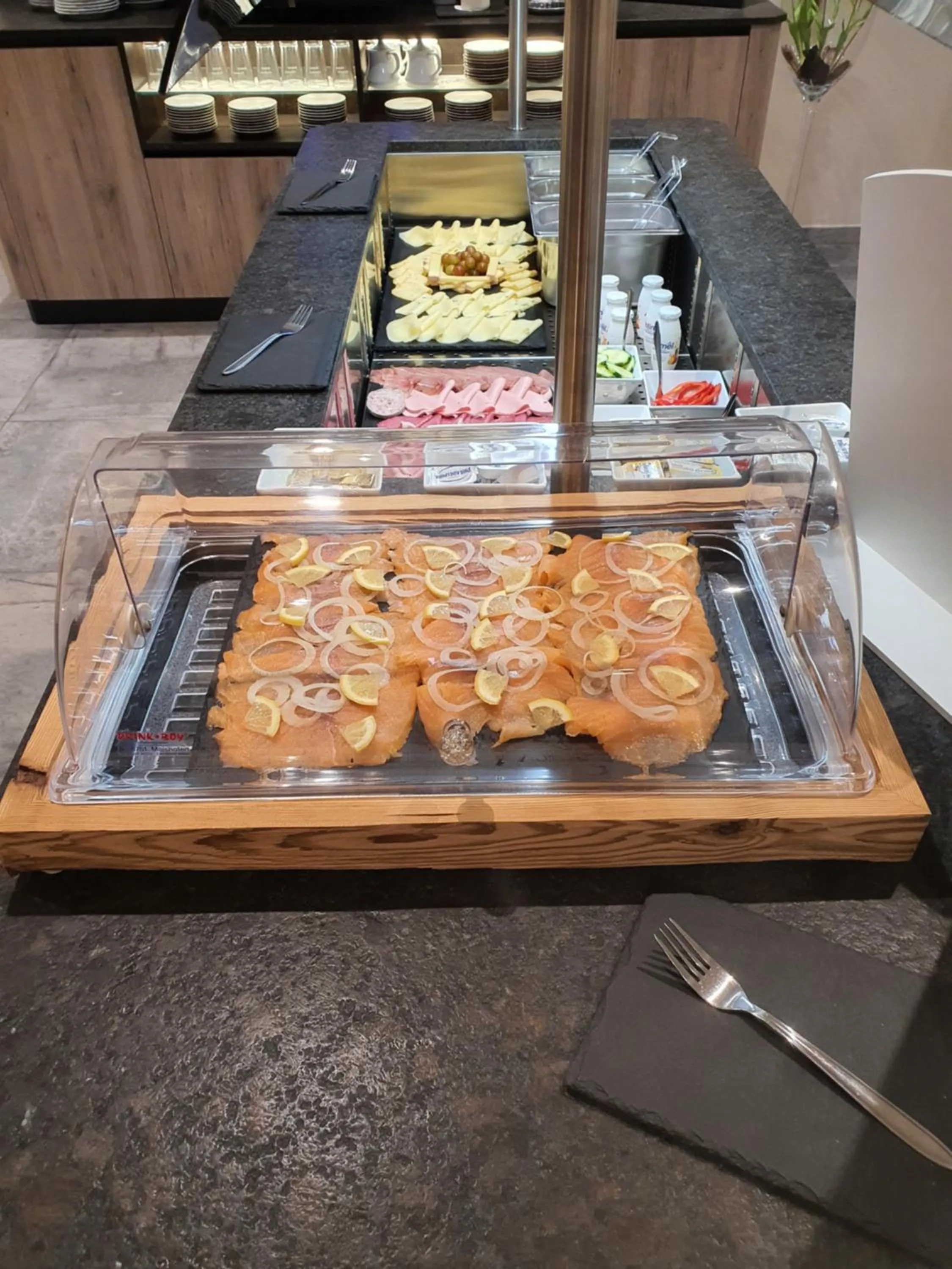 Buffet breakfast in Hotel Garni Romantik