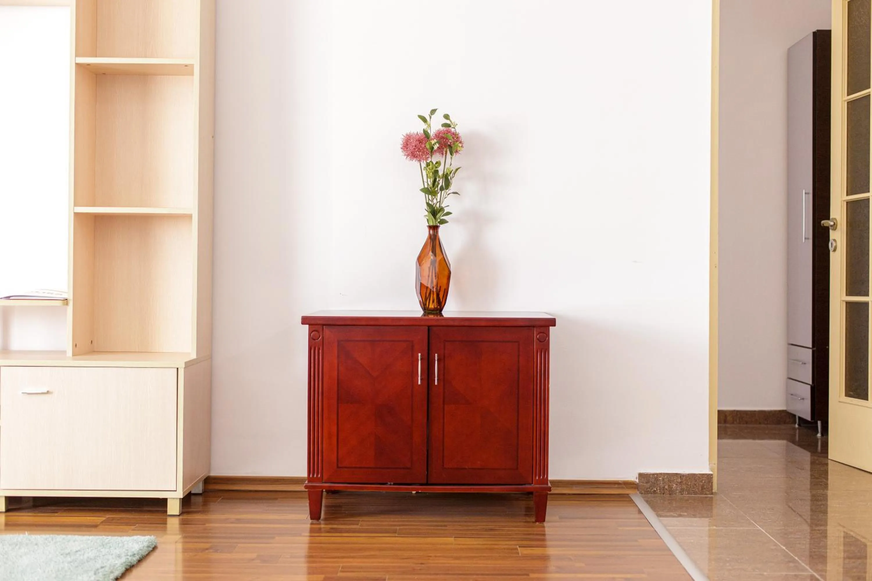 Decorative detail in Lira Pacific Aparthotel