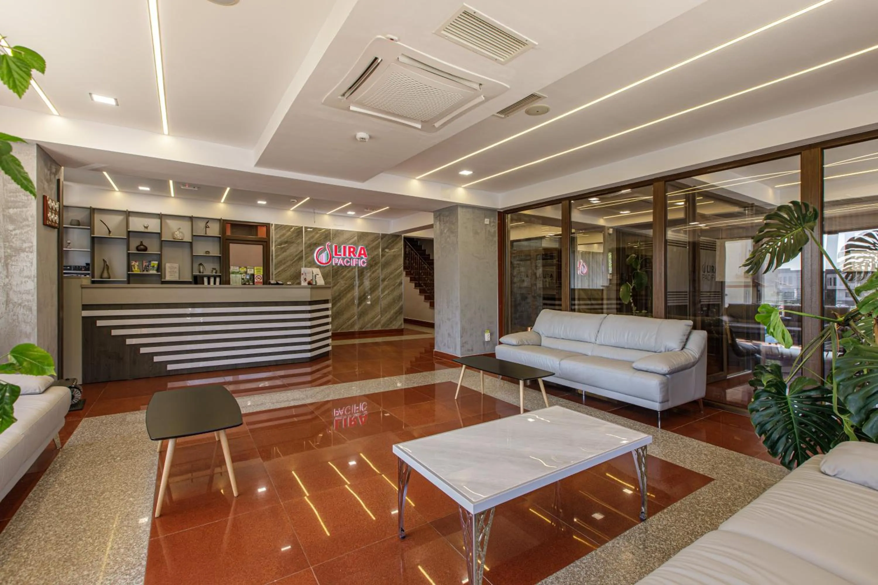 Lobby or reception in Lira Pacific Aparthotel