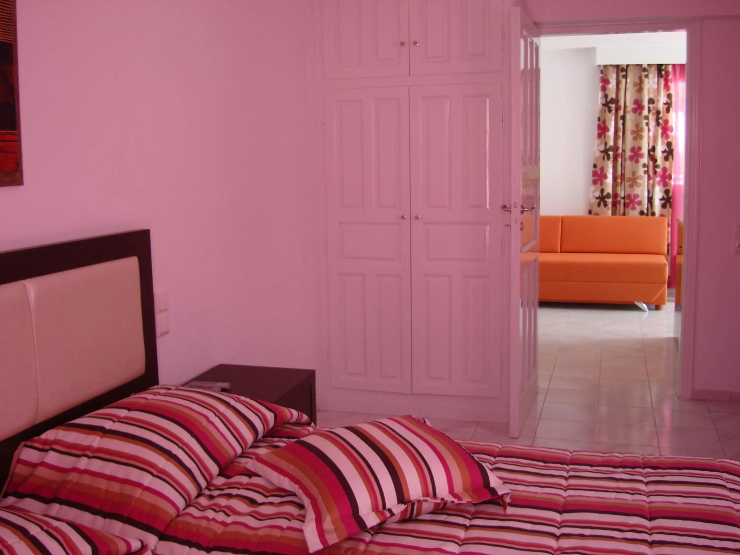 Property building, Bed in Elena Studios & Suites