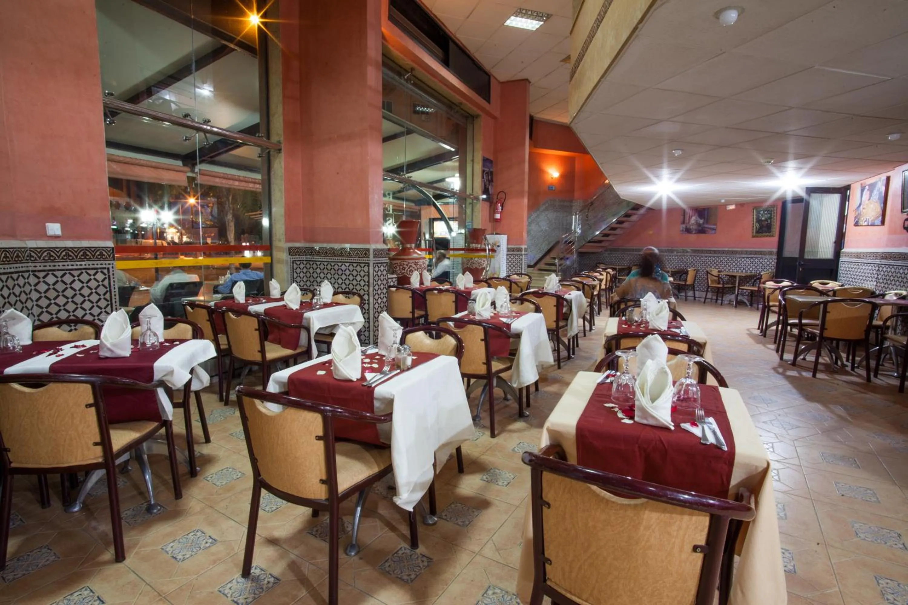 Restaurant/places to eat in Residence Hotel Assounfou