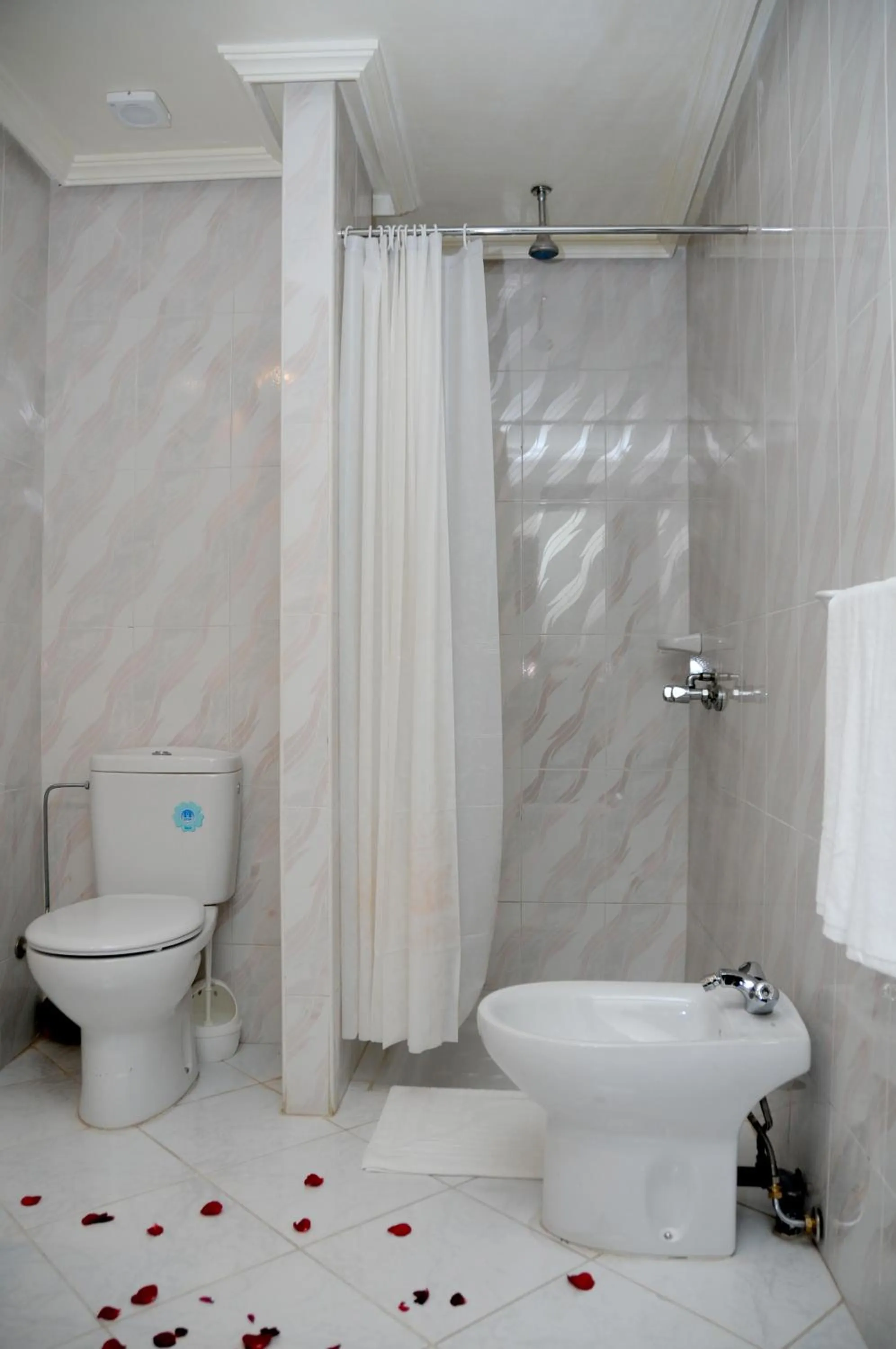 Bathroom in Residence Hotel Assounfou