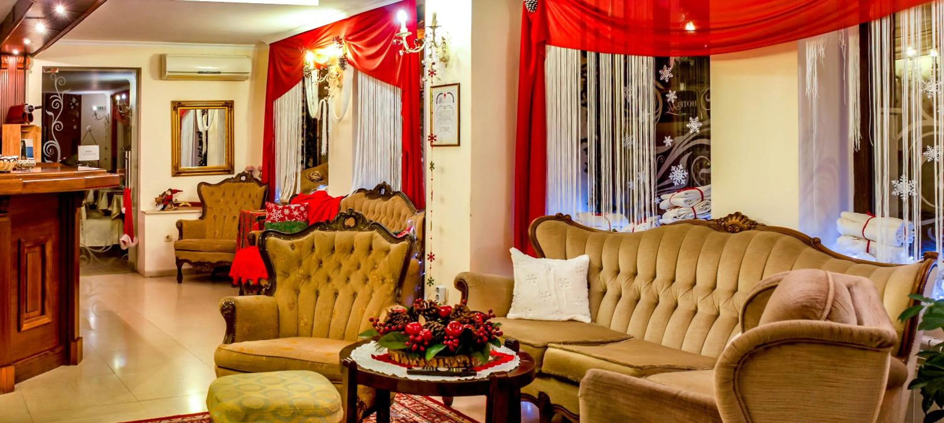 Lobby or reception in Hi Boutique Hotel