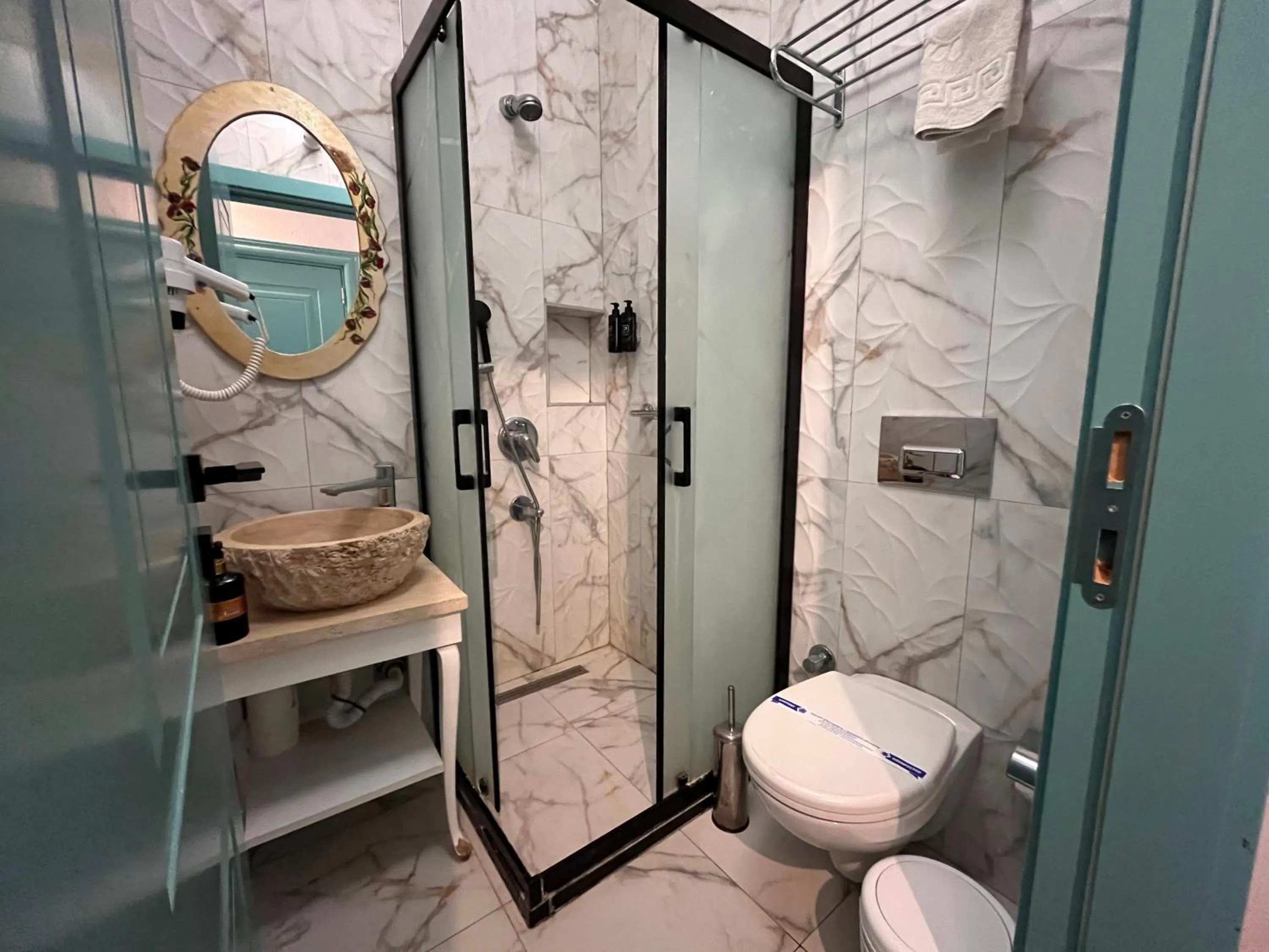 Toilet in Bedirhan Konak Otel