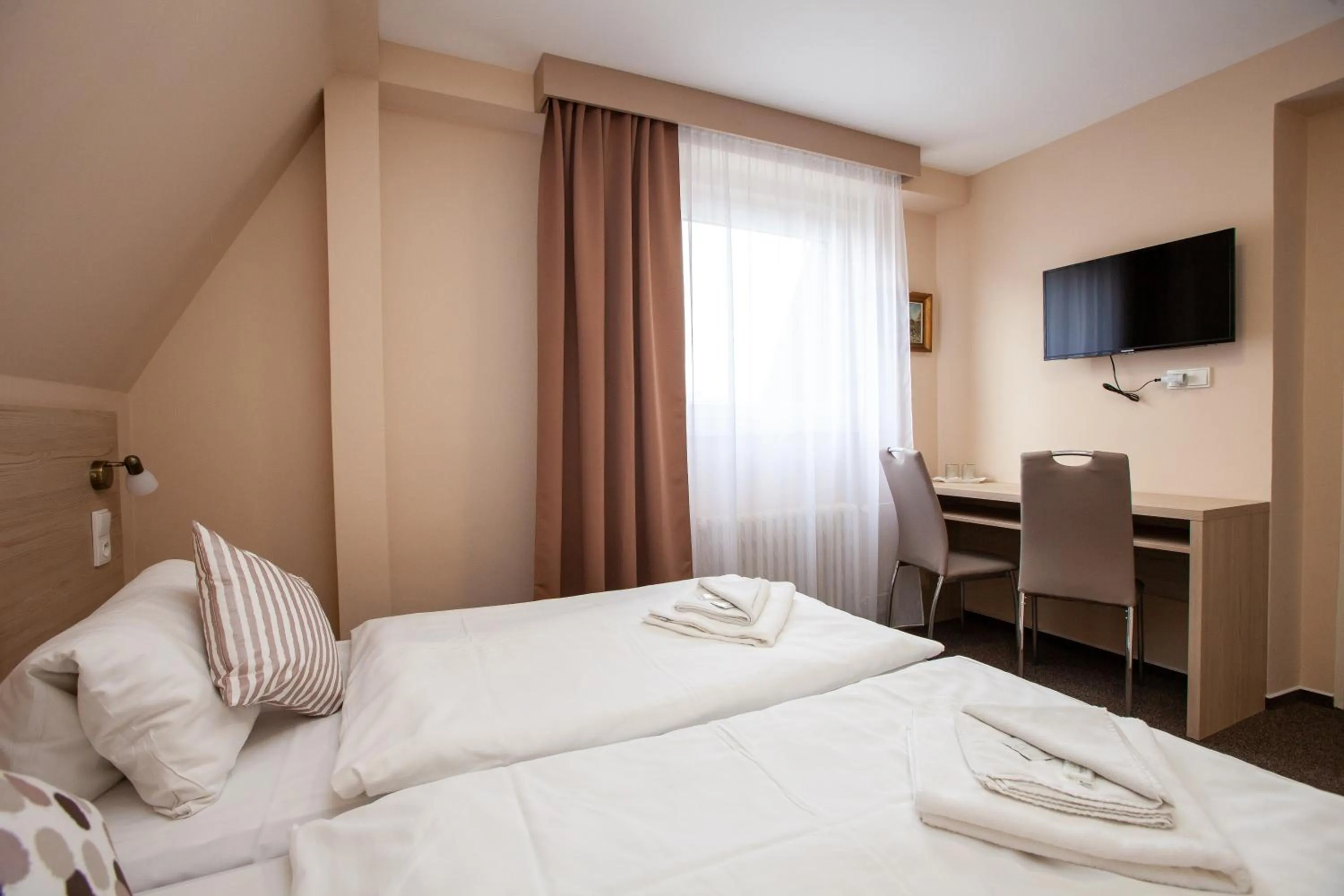 Bedroom, Bed in Hotel Stella