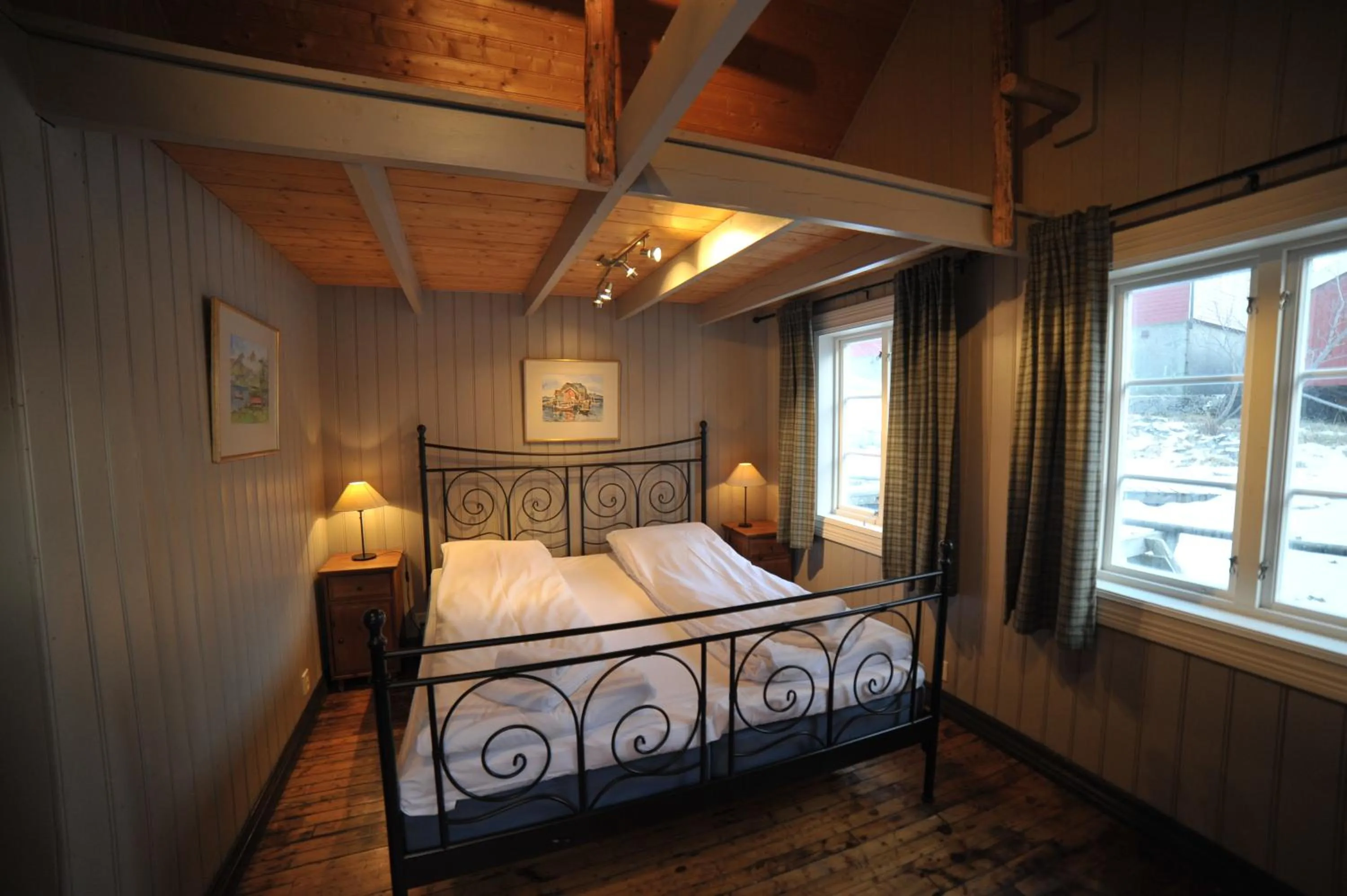Bedroom, Bed in Reine Rorbuer - by Classic Norway Hotels