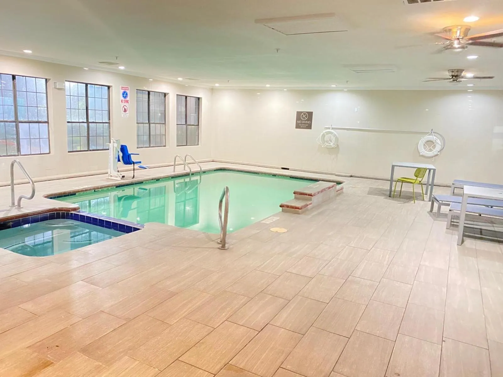 Spark By Hilton Galveston