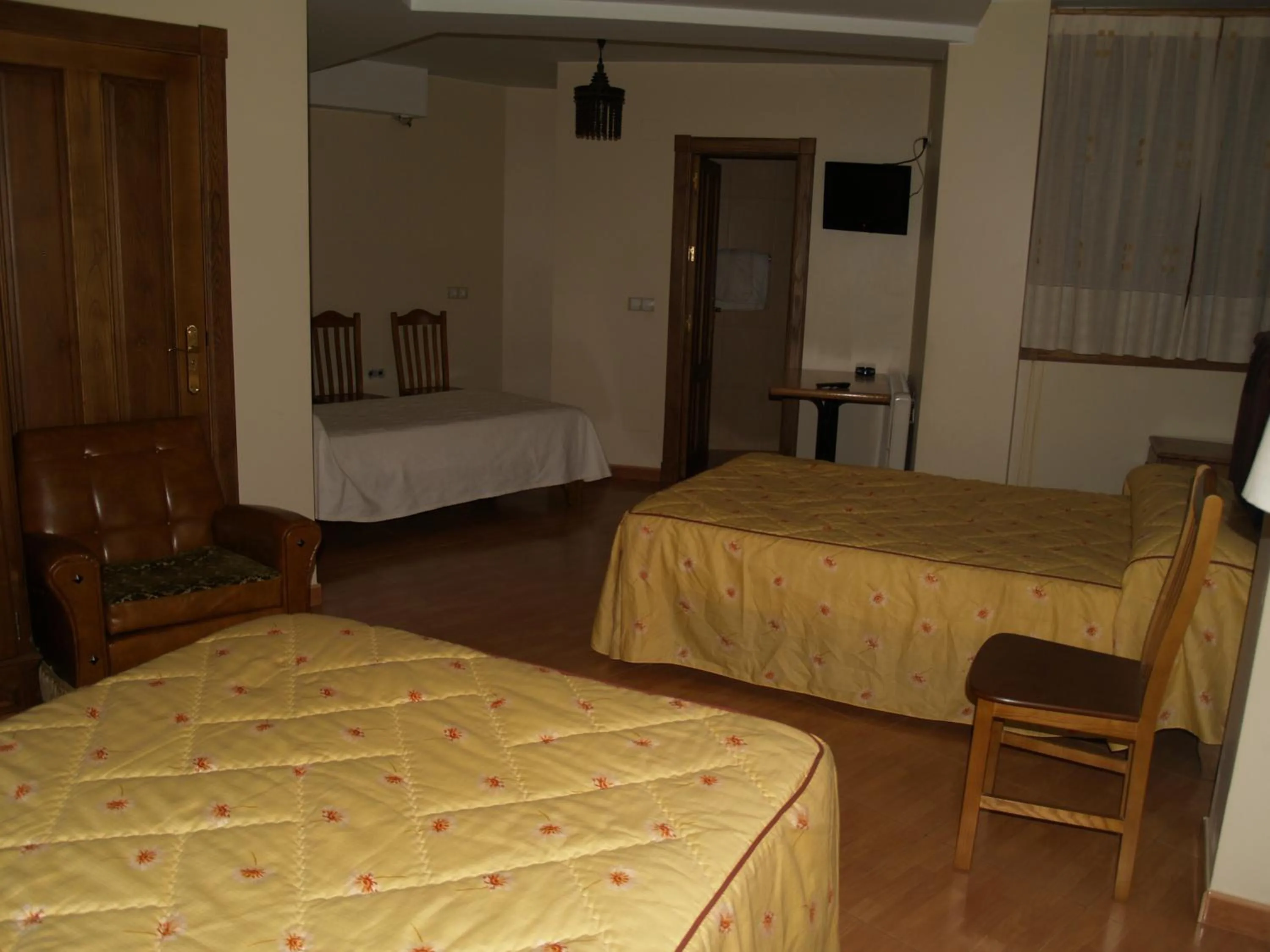 Photo of the whole room, Bed in Hostal Tribal