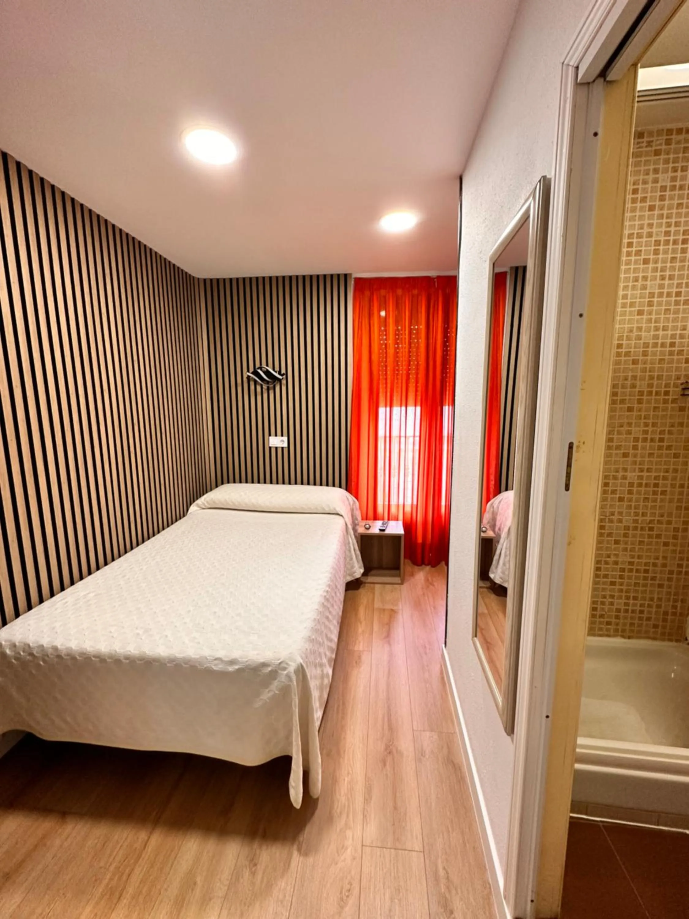 Photo of the whole room, Bed in Hostal Rober