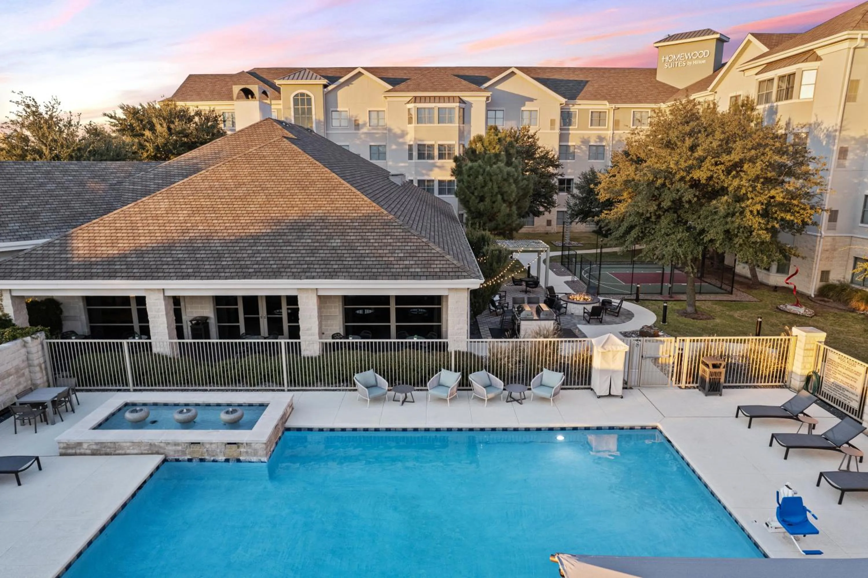 Swimming pool in Homewood Suites by Hilton Plano-Richardson