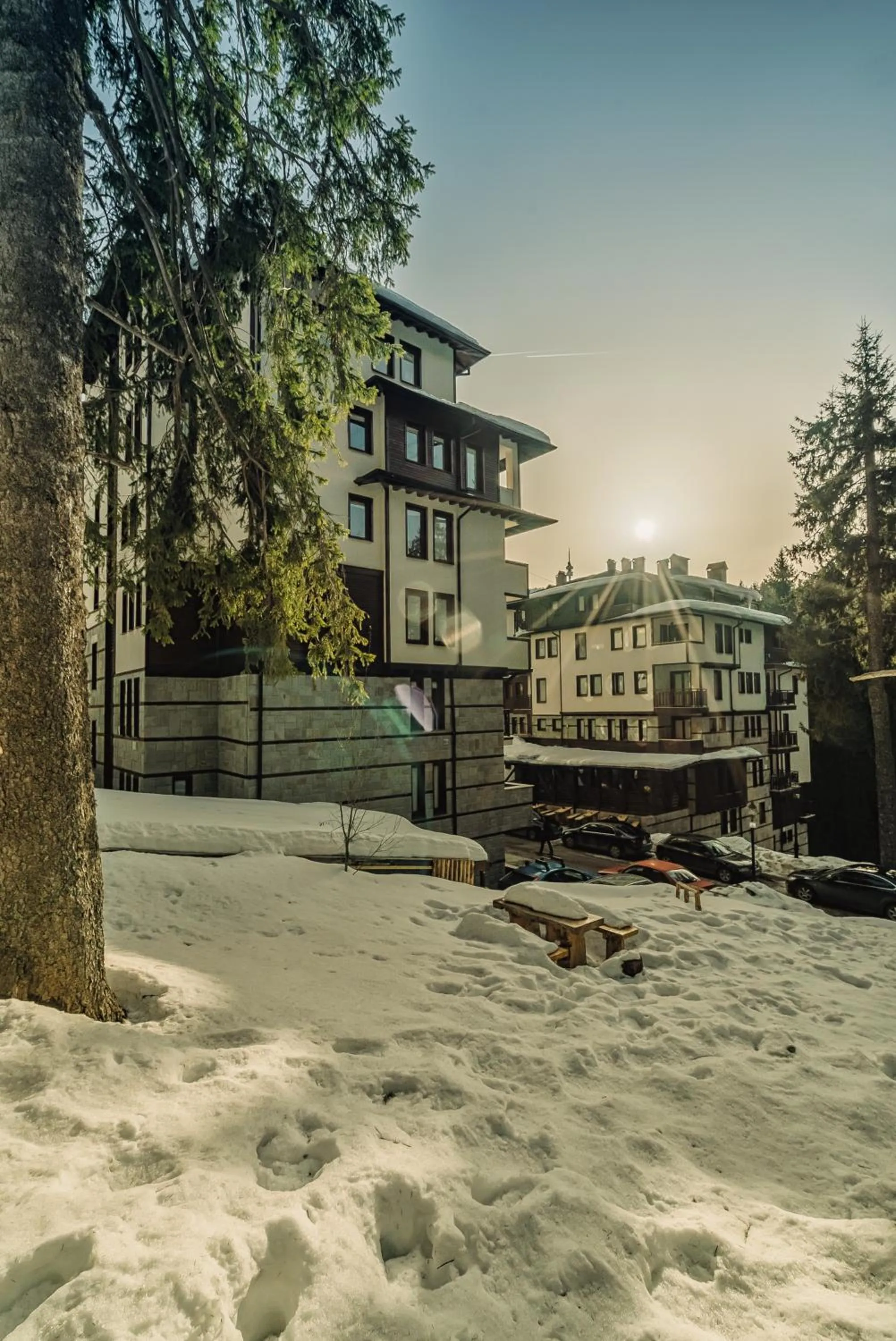 Property building in Green Life Family Apartments Pamporovo