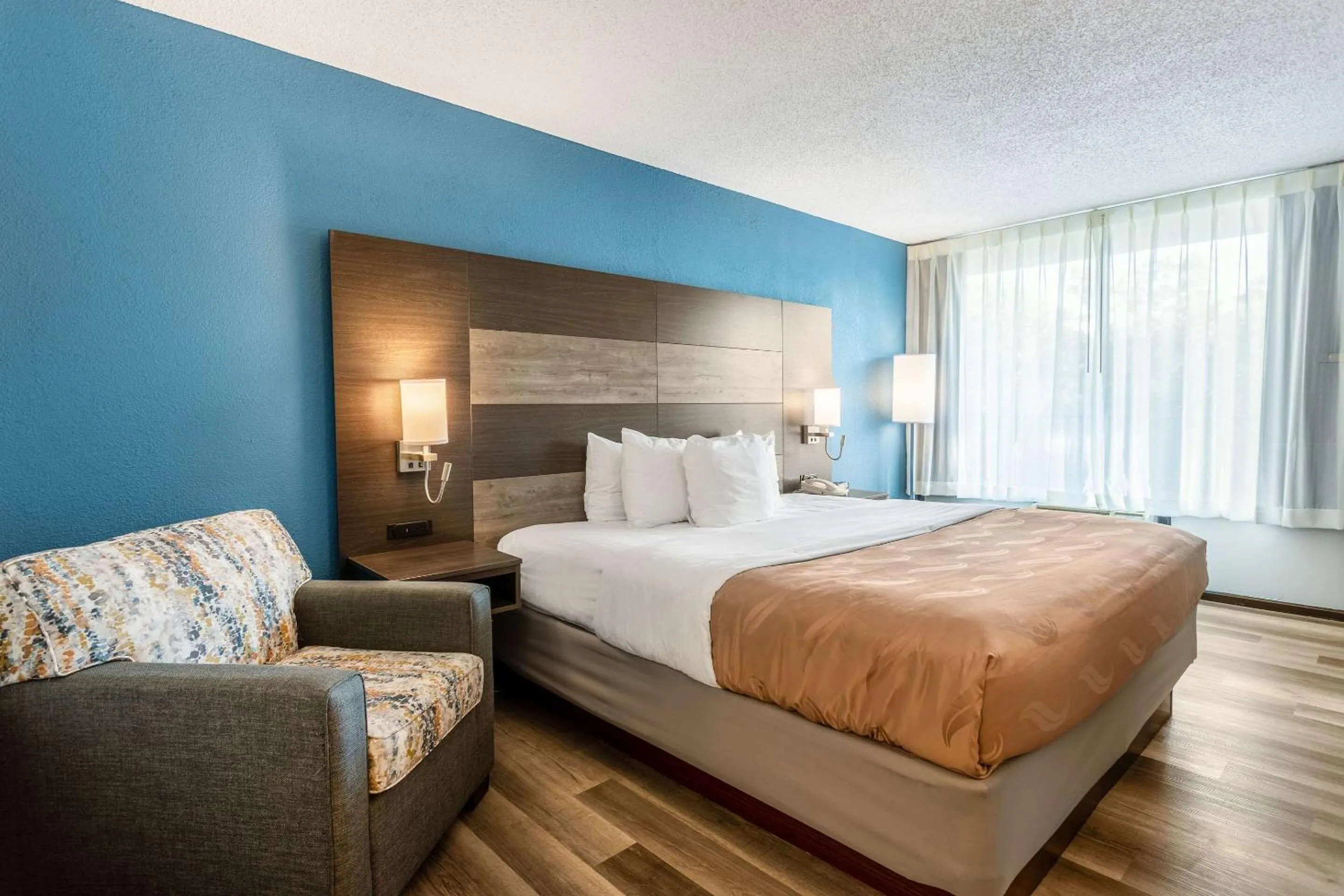 Bedroom, Bed in Quality Inn Branson On the Strip