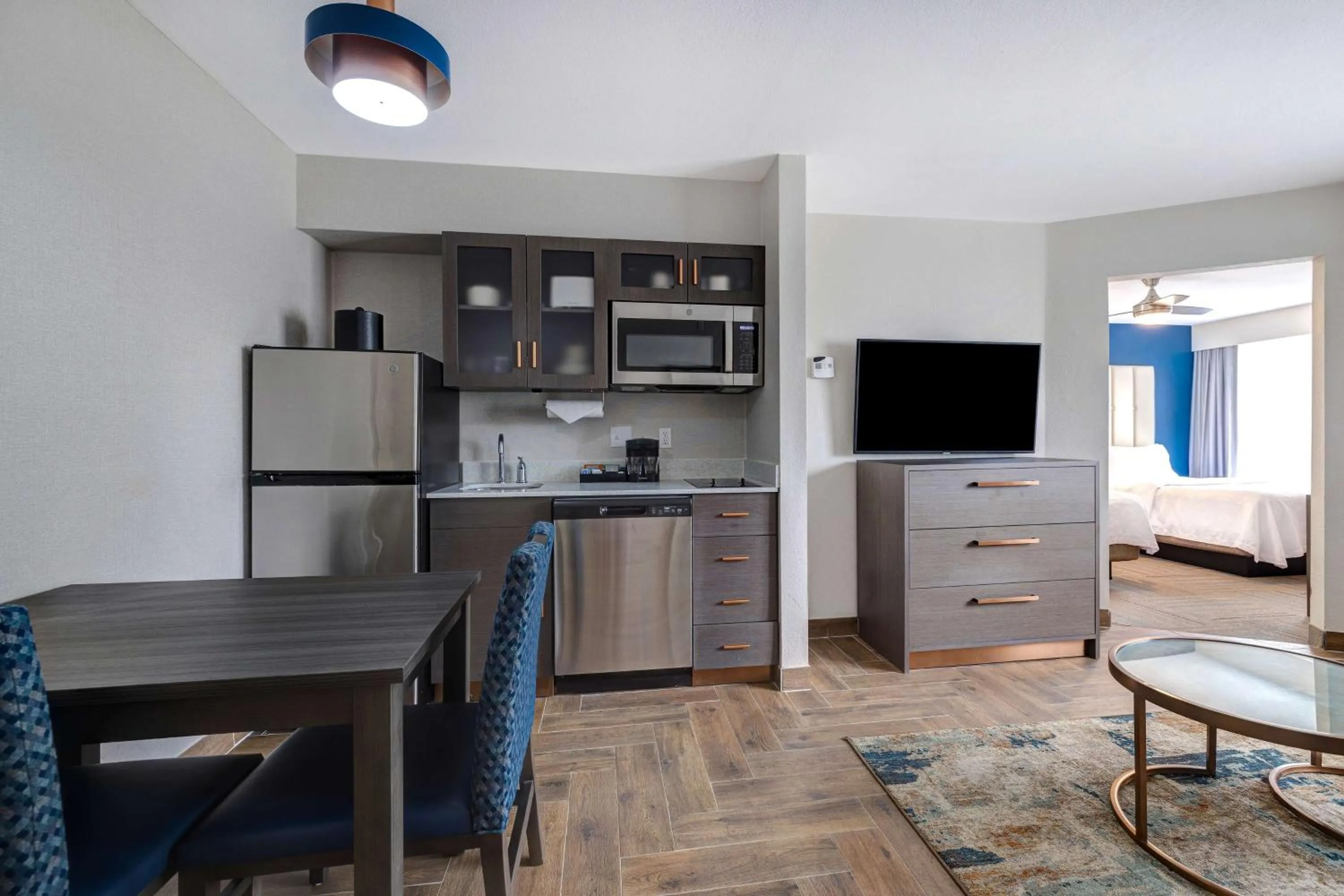 Living room in Homewood Suites by Hilton Jackson-Ridgeland