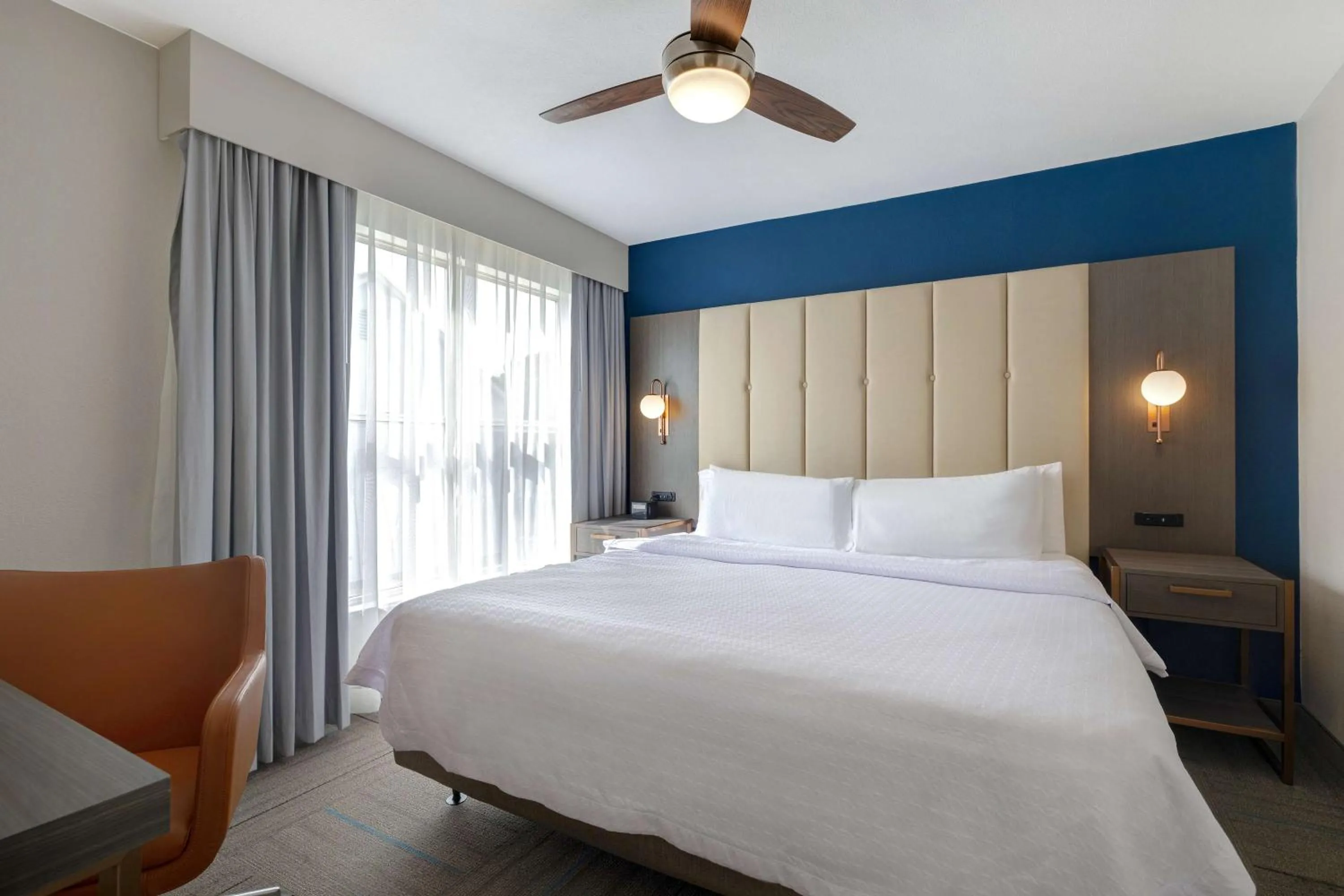 Bed in Homewood Suites by Hilton Jackson-Ridgeland