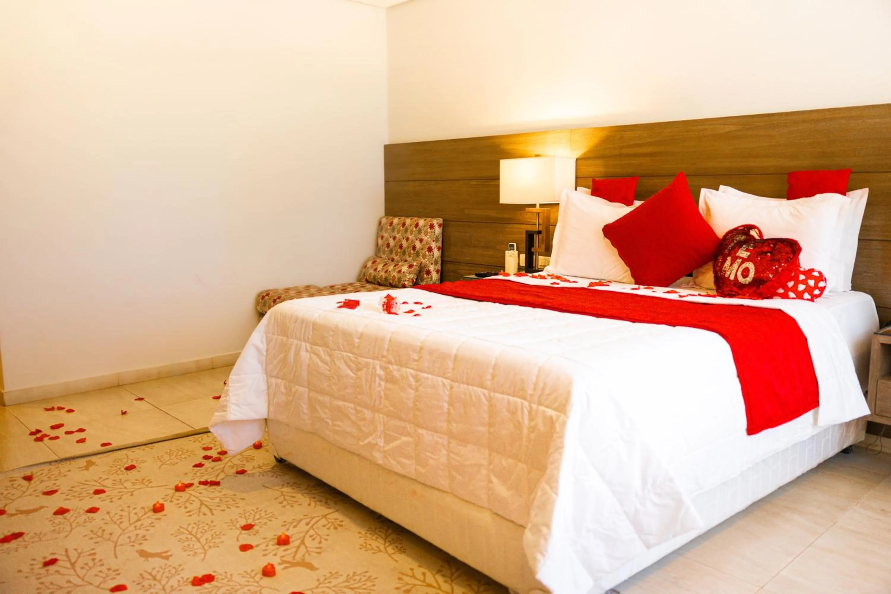 Bed in Hotel Le Pelican