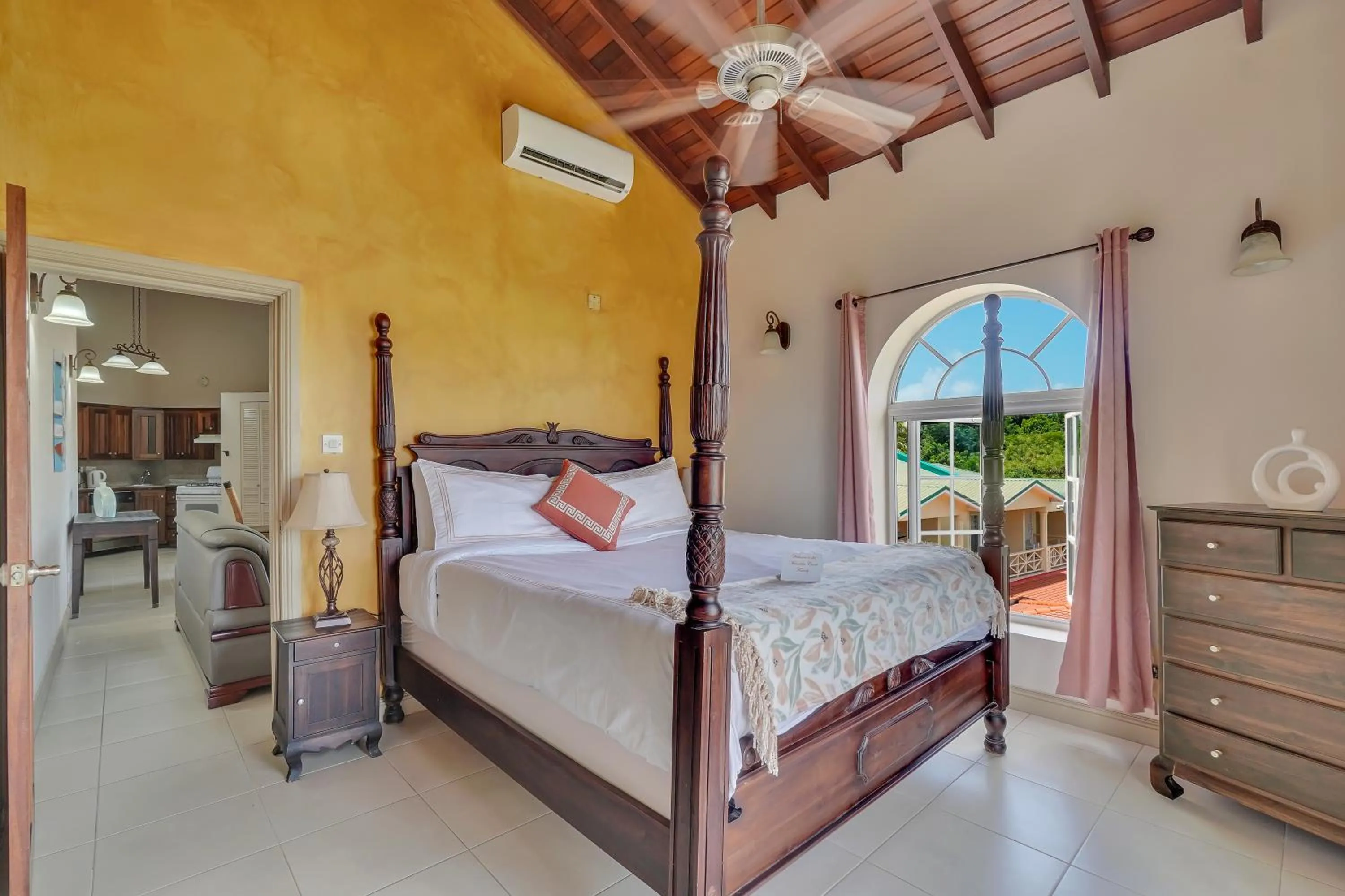 Bed in Mandela Court Suites Grenada